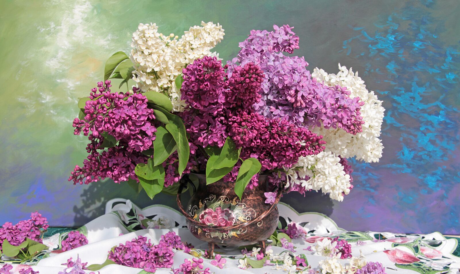 Canon EOS 700D (EOS Rebel T5i / EOS Kiss X7i) sample photo. Still life, bouquet, lilac photography
