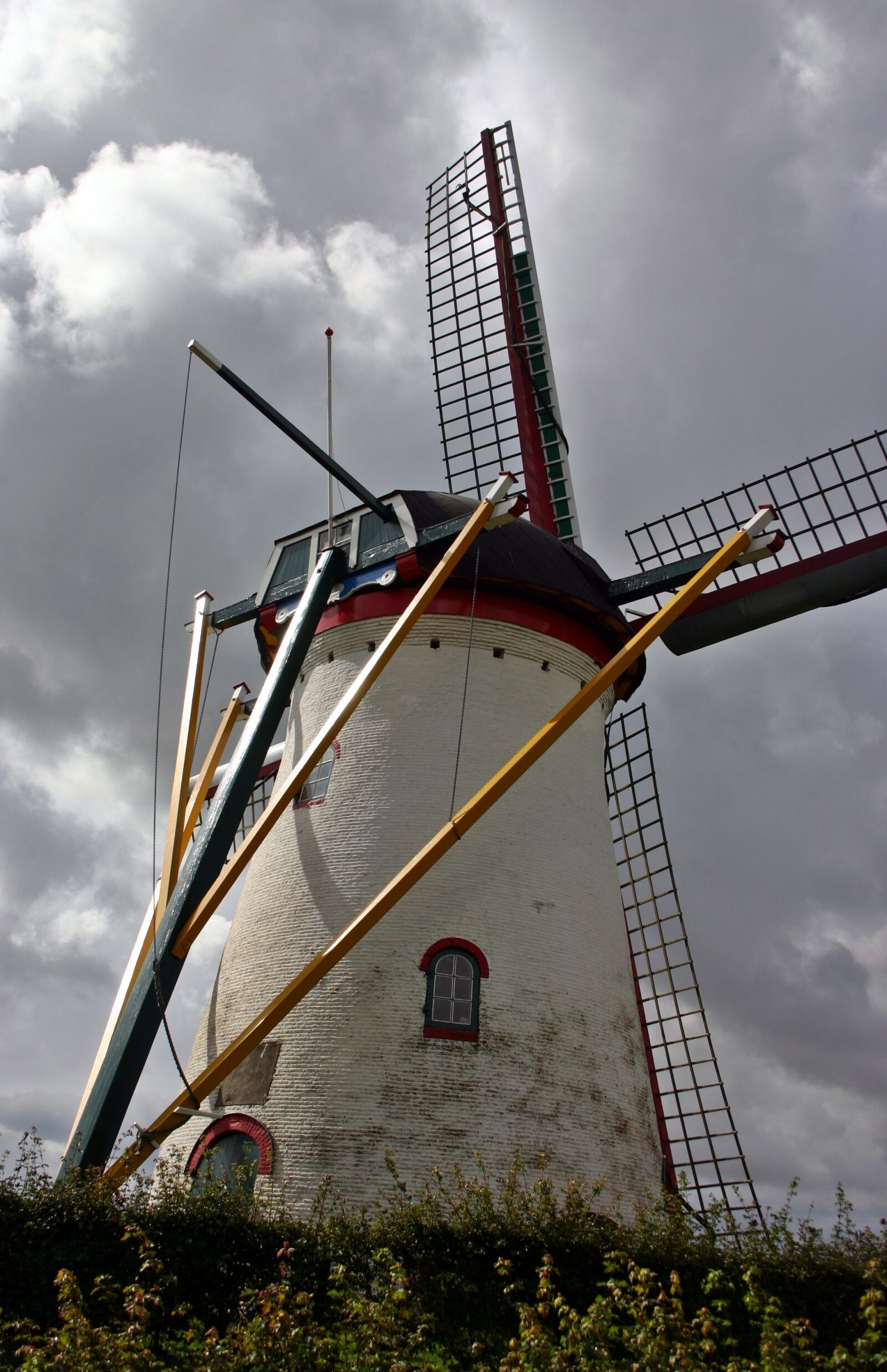 Canon EOS 300D (EOS Digital Rebel / EOS Kiss Digital) sample photo. Mill, holland, netherlands photography