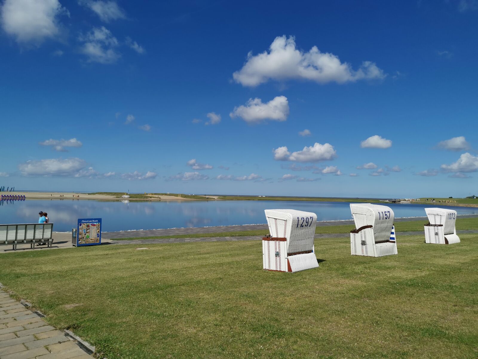 HUAWEI LYA-L29 sample photo. Clouds, blue, sky photography