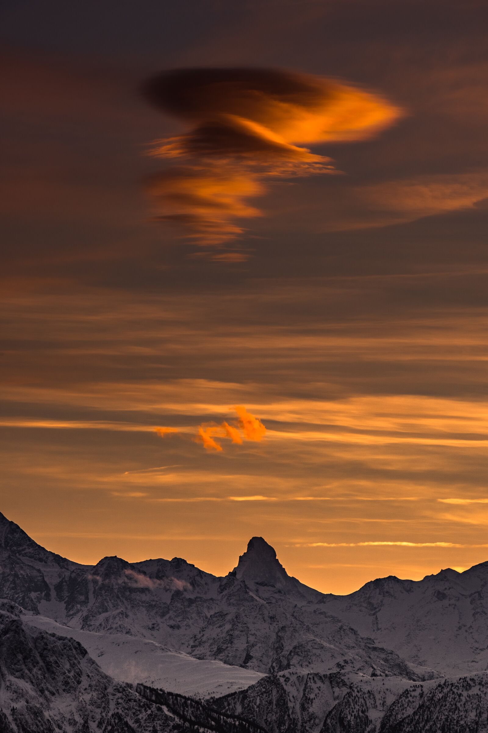 Nikon D4 sample photo. Sunset, clouds, sky photography