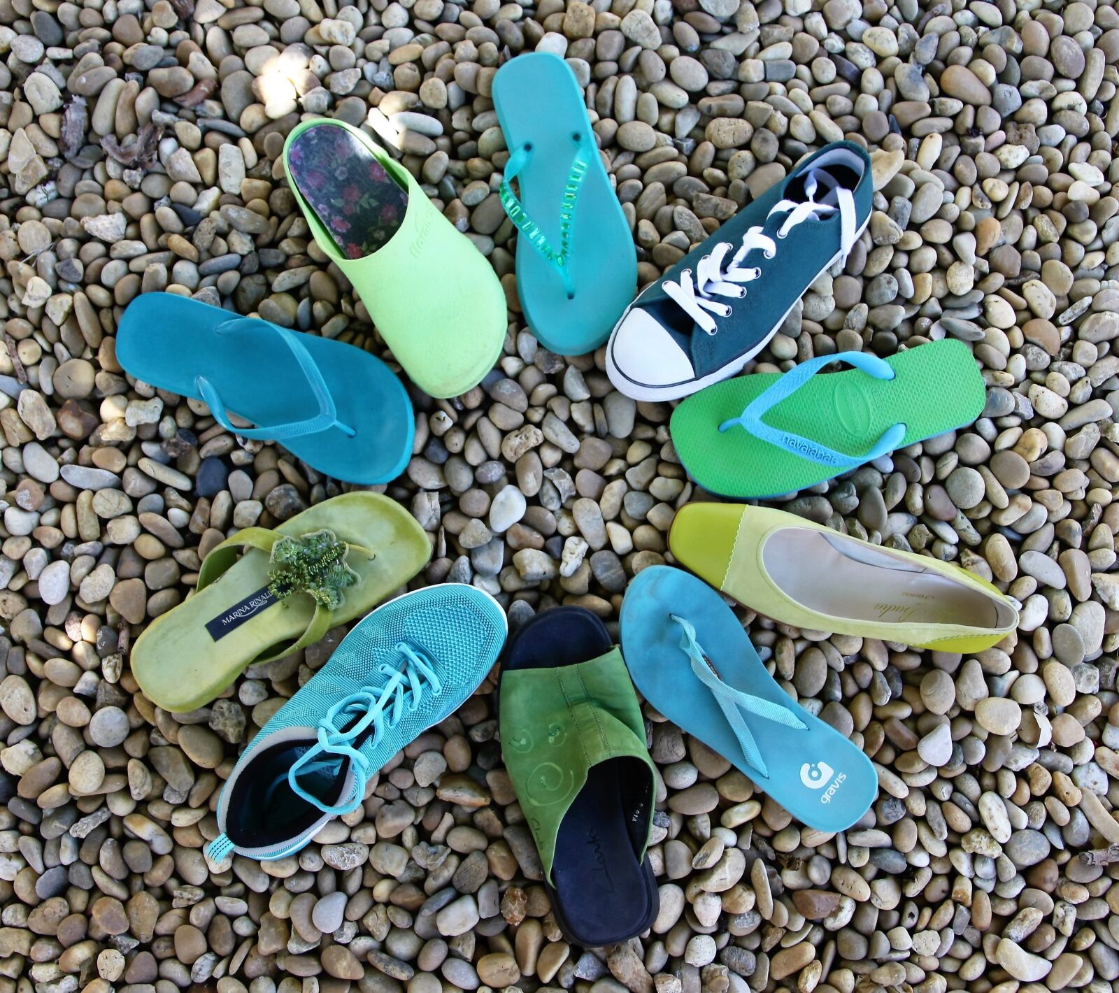 Canon EOS 50D sample photo. Circle, shoes, blue and photography