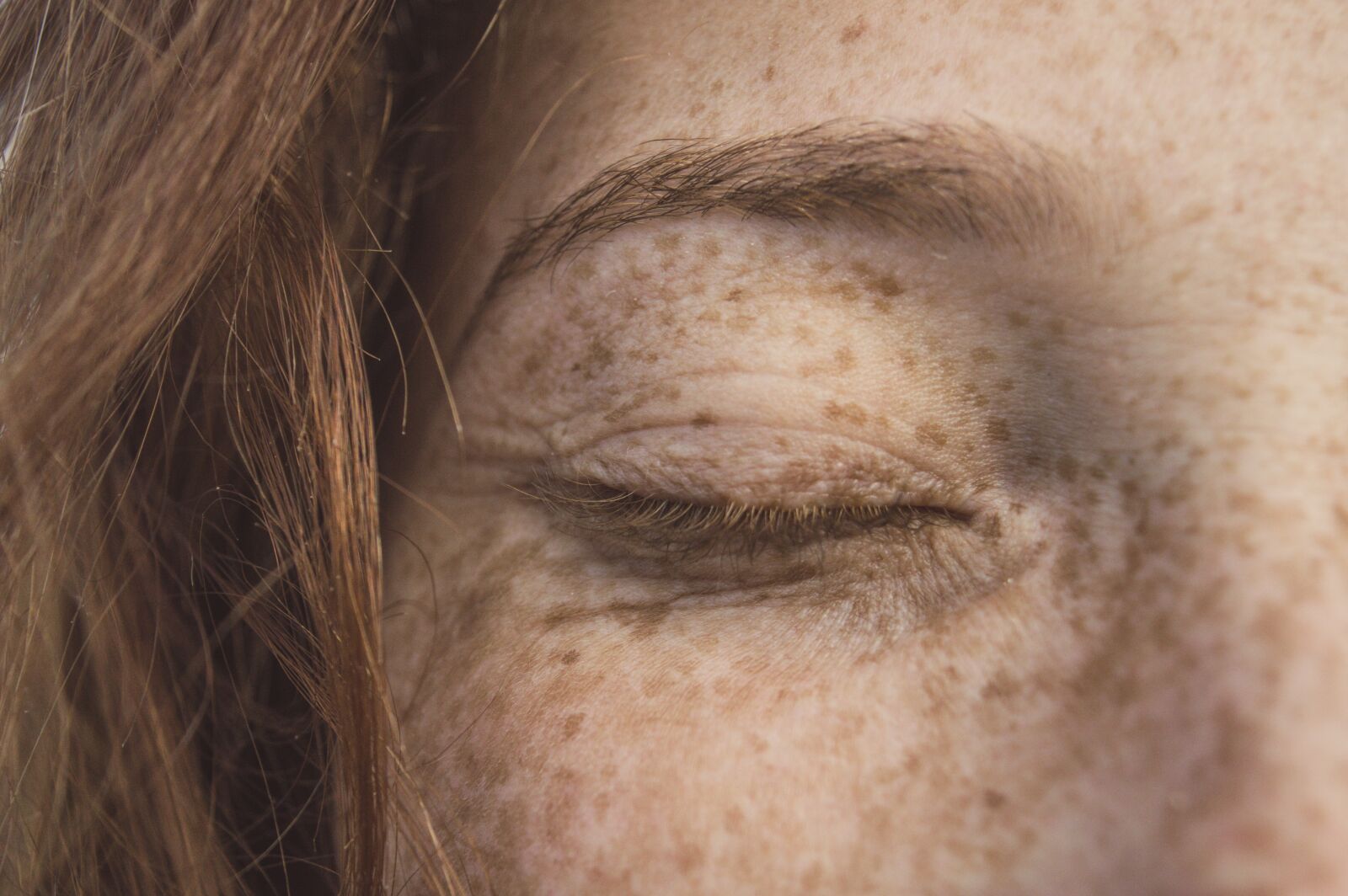 Nikon D3200 sample photo. Redheads, model, hair photography