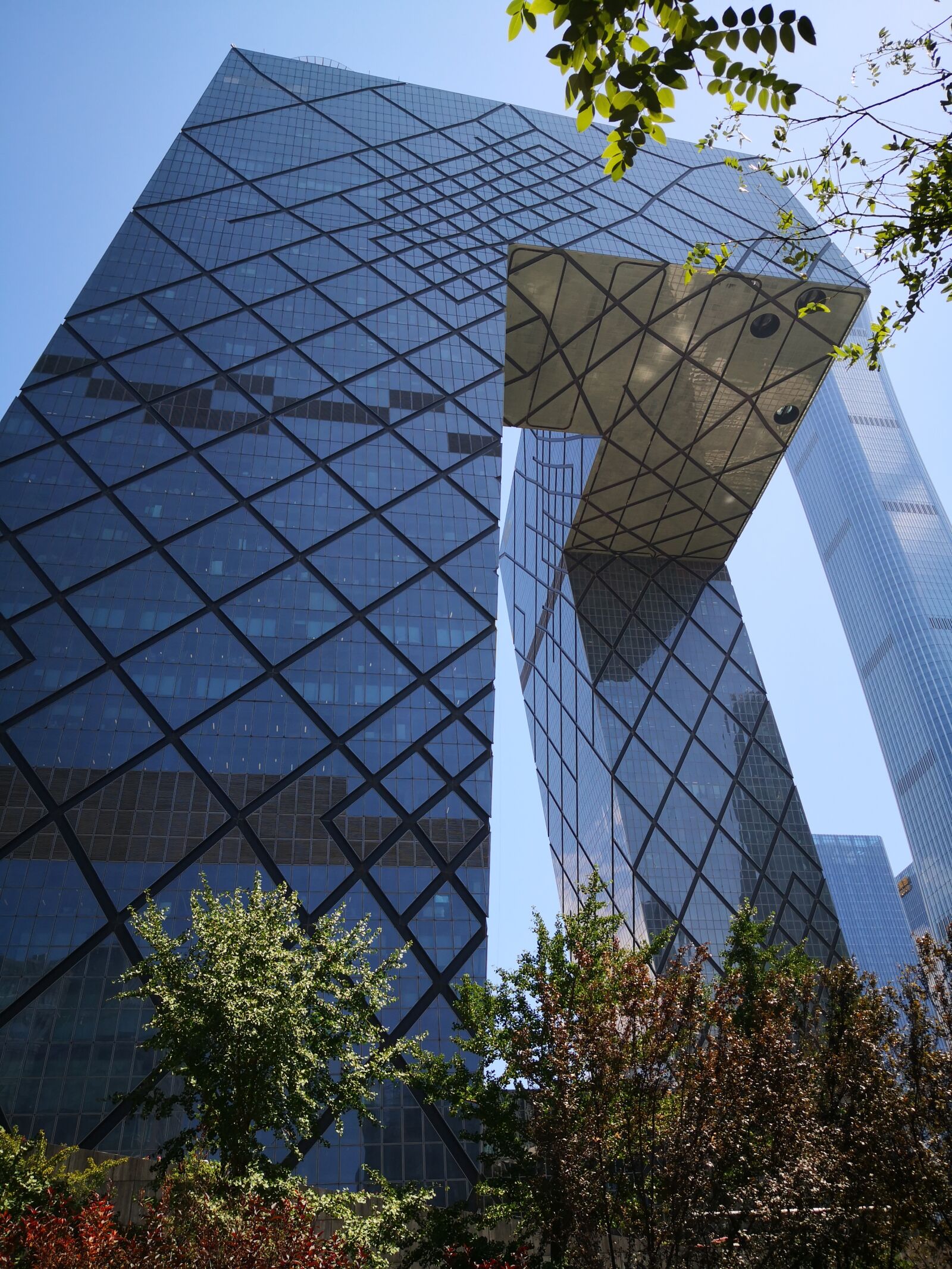 HUAWEI Mate 10 Pro sample photo. Cctv building, beijing, china photography