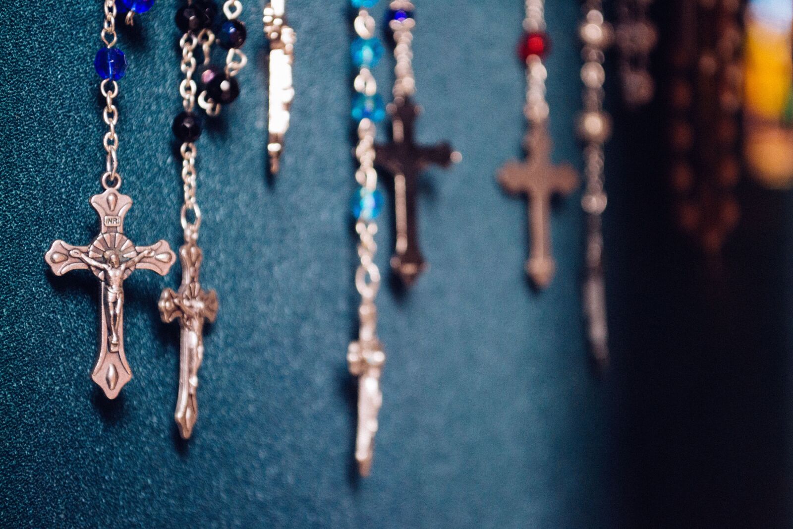Nikon D3100 sample photo. Wall, rosary, prayer photography