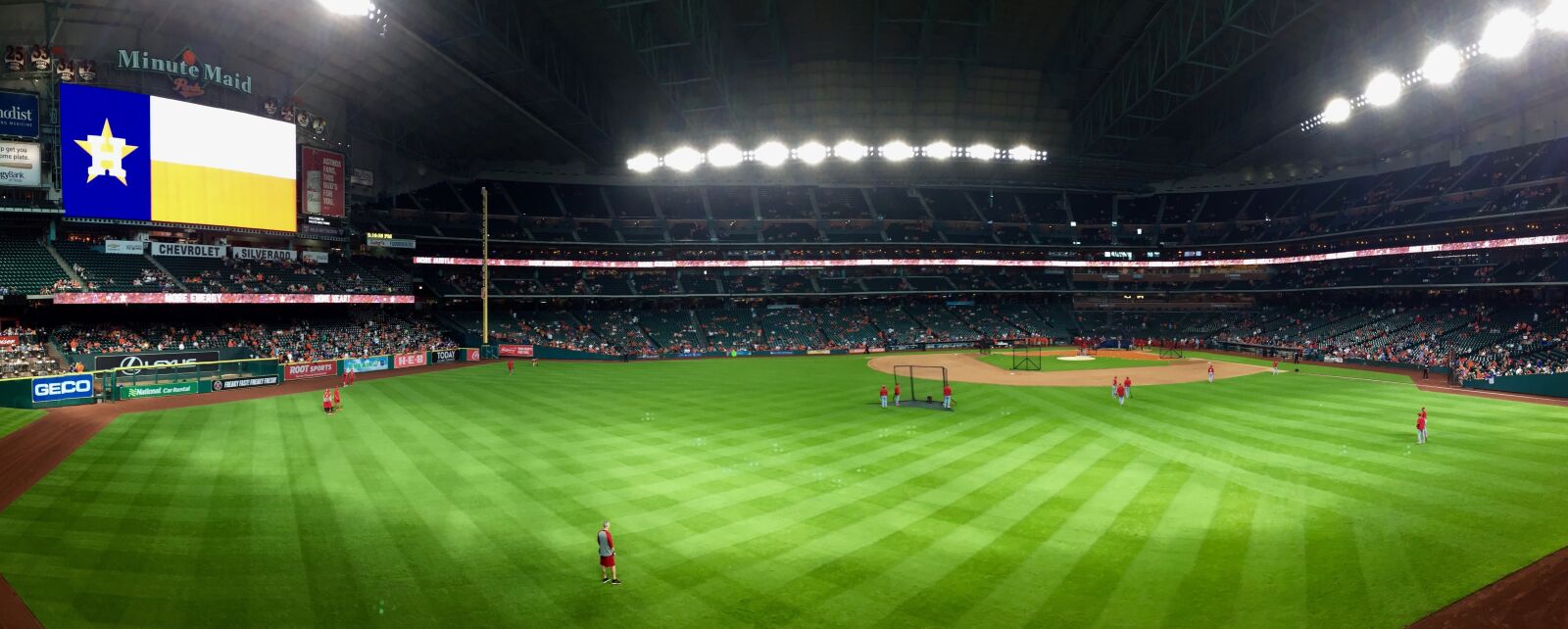 iPhone 6 Plus back camera 4.15mm f/2.2 sample photo. Field, grass, stadium photography