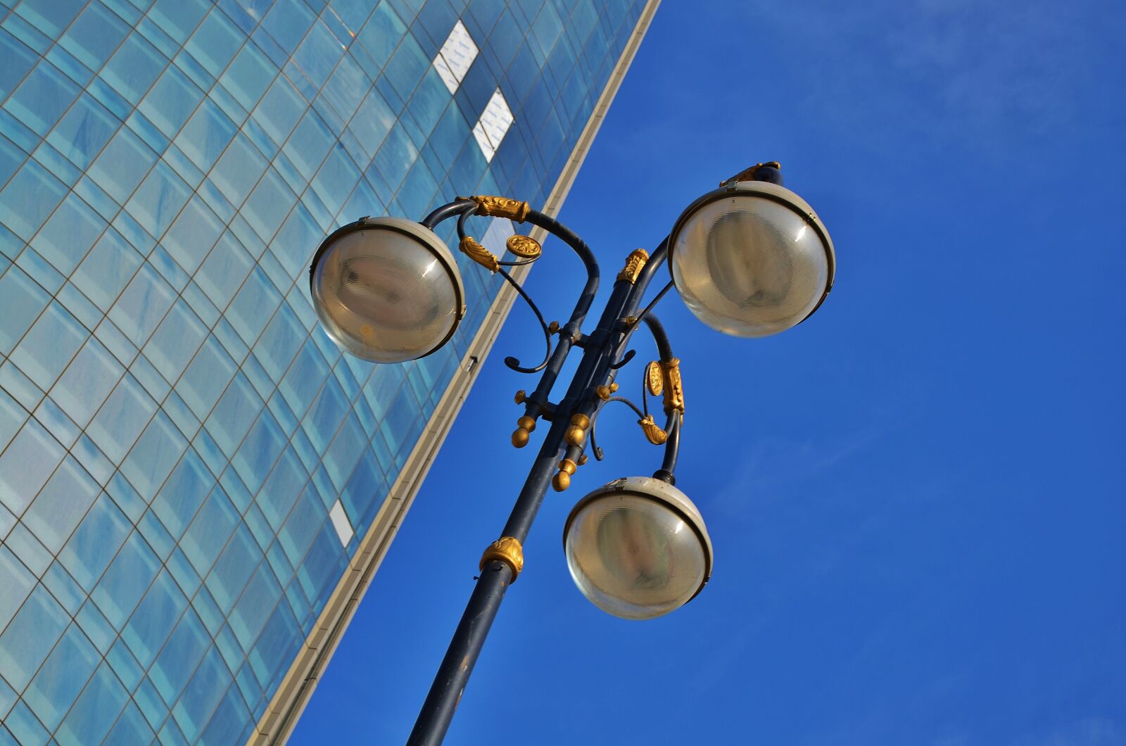 Nikon D7000 sample photo. Street lamp, post, lamp photography