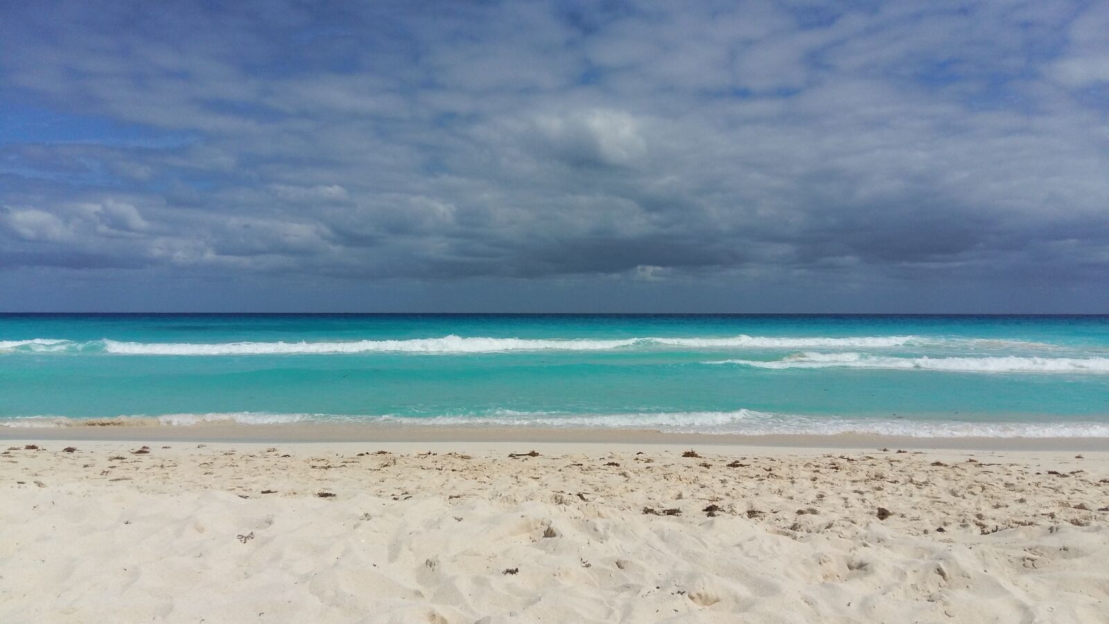 Samsung Galaxy A5 sample photo. Caribbean, clouds, deep, sea photography