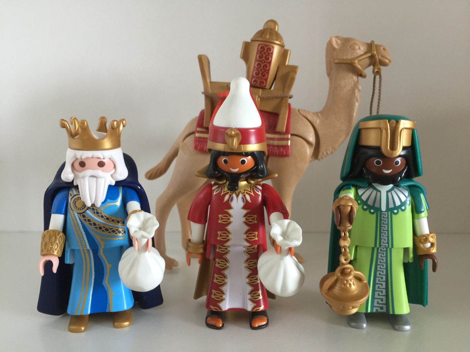 iPhone 6 Plus back camera 4.15mm f/2.2 sample photo. Playmobil, figure, toys photography