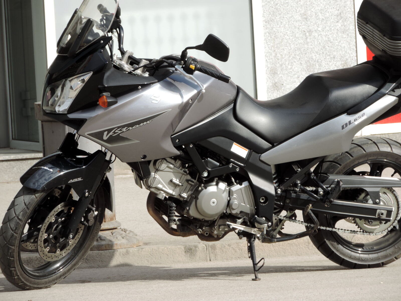 Nikon Coolpix P520 sample photo. Modern, urban area, motorbike photography