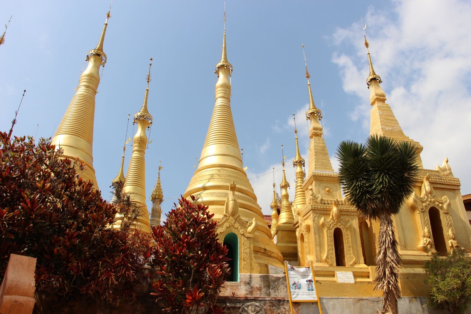 Canon EOS 700D (EOS Rebel T5i / EOS Kiss X7i) sample photo. Architecture, religion, temple photography