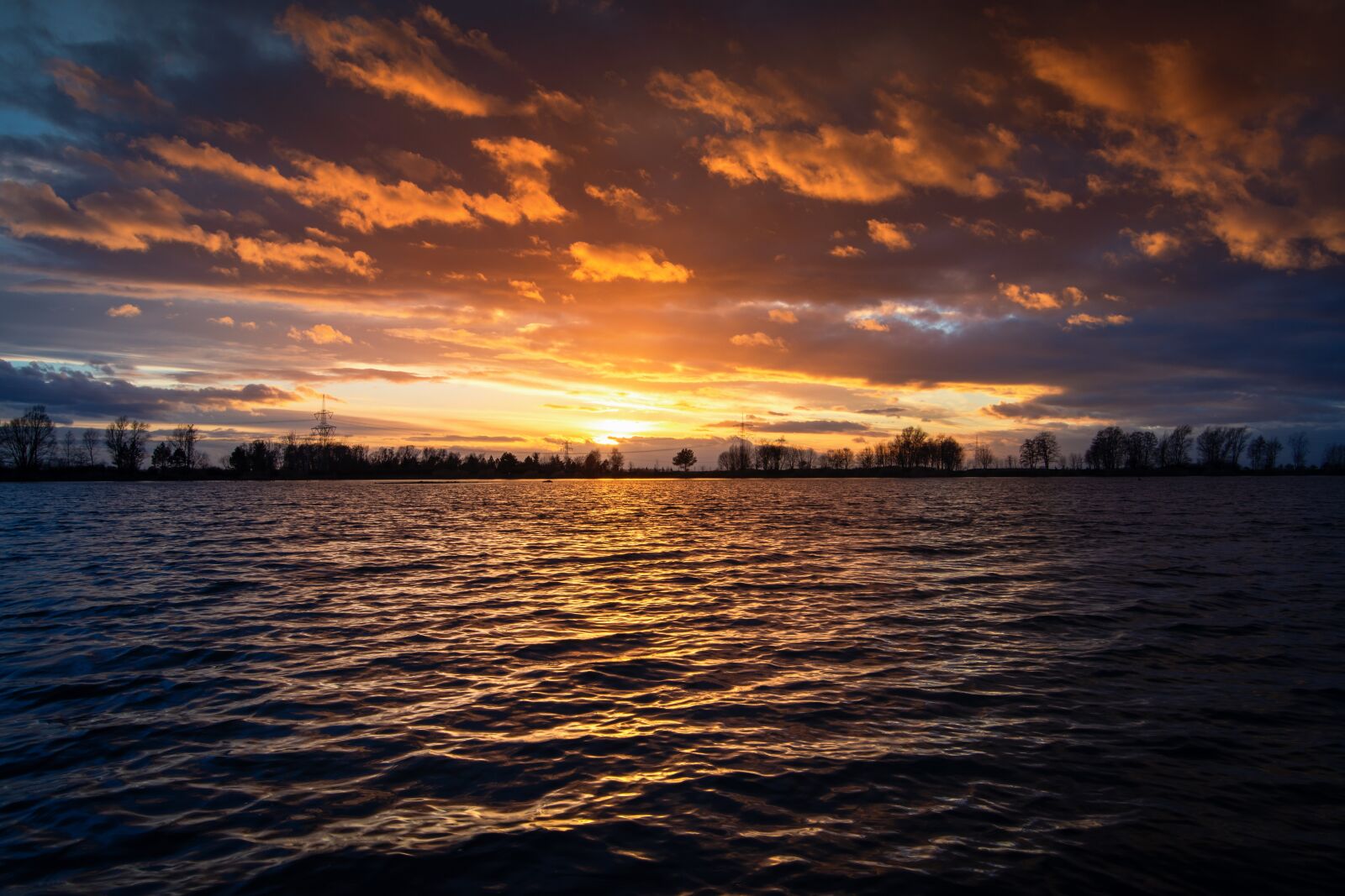 Tokina AT-X 16-28mm F2.8 Pro FX sample photo. Lake, sunset, sky photography