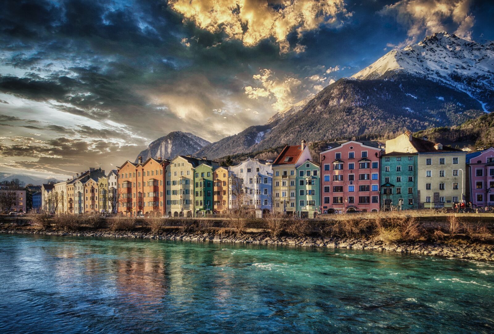 Sony E 16-50mm F3.5-5.6 PZ OSS sample photo. Innsbruck, tyrol, austria photography