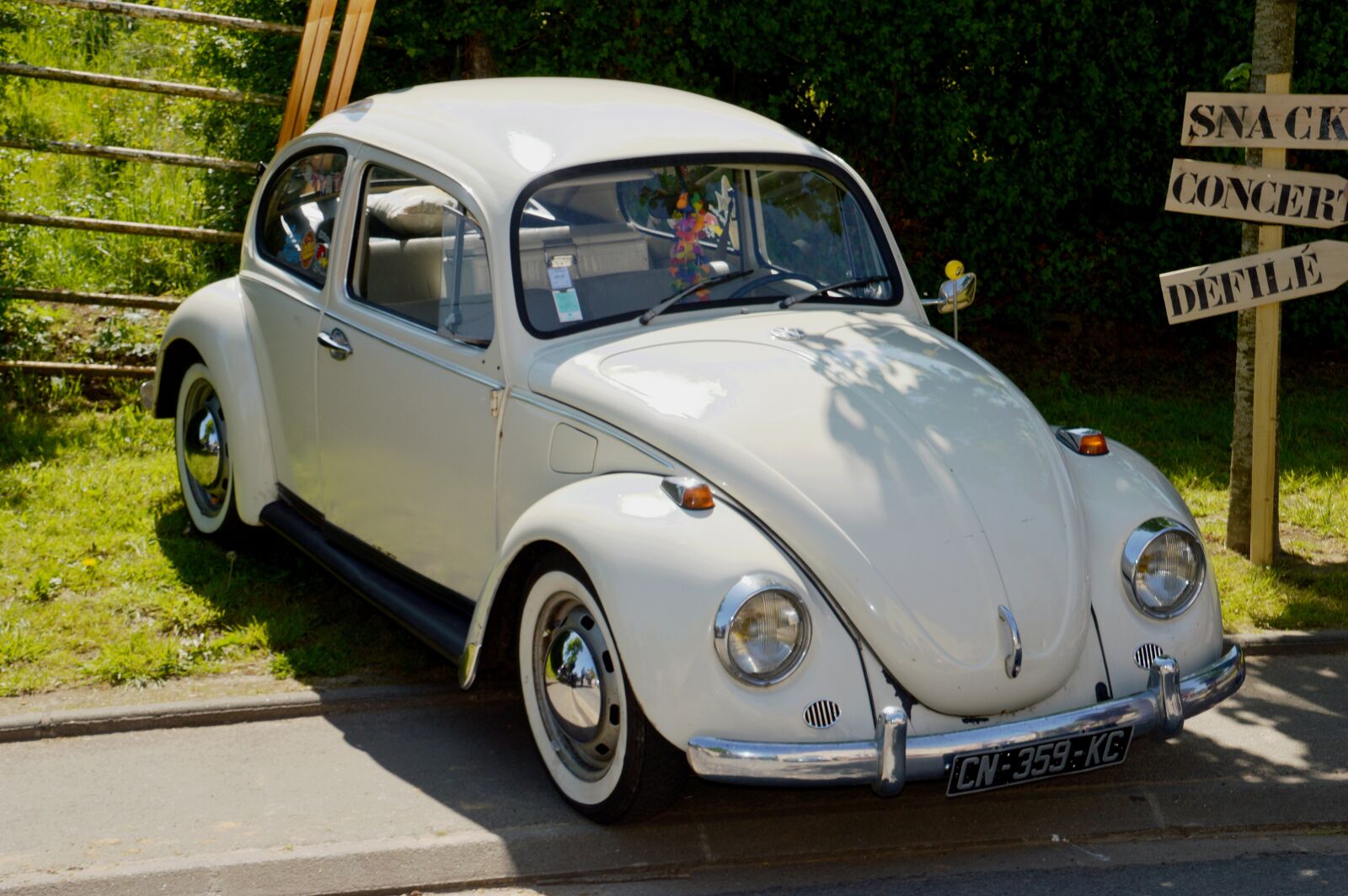 Nikon D3200 sample photo. Volkswagen beetle, car, vintage photography