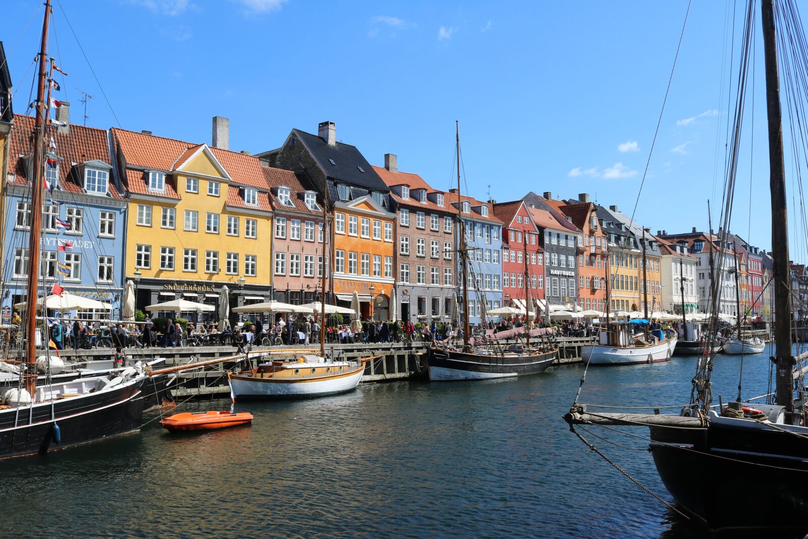 Canon EOS 750D (EOS Rebel T6i / EOS Kiss X8i) sample photo. Copenhagen, nyhaven, denmark photography