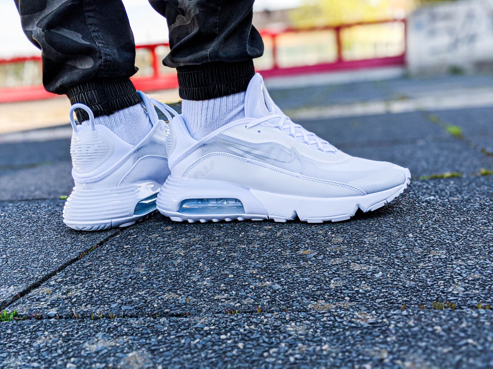 Google Pixel 3 Rear Camera sample photo. Nike, shoes, sneakers photography