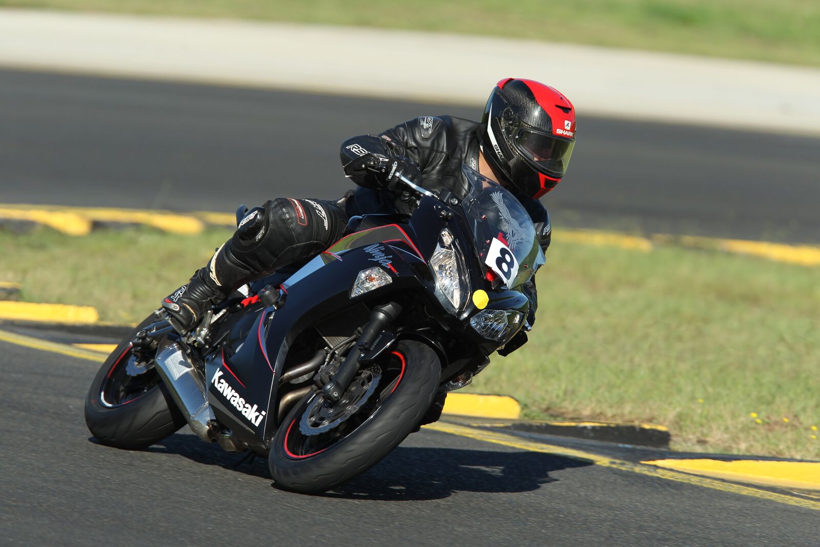 Canon EOS-1D Mark IV sample photo. Biker, speed, gear photography