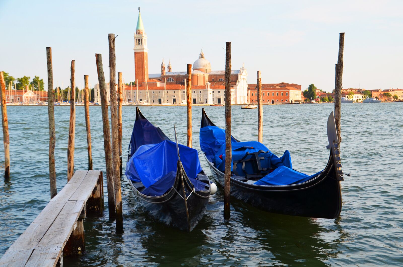 Nikon D7000 sample photo. Gondolas, boats, venice photography