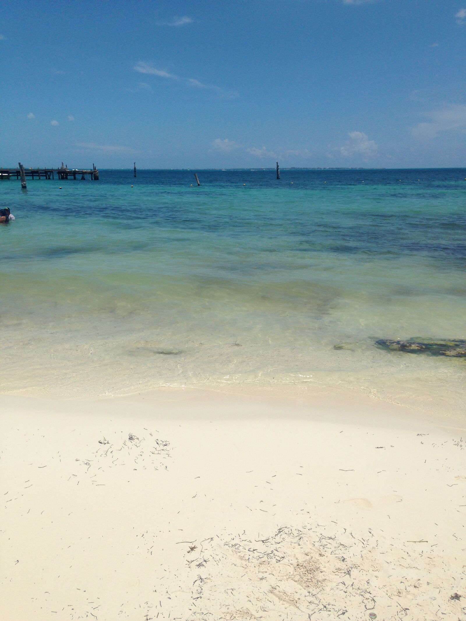 Apple iPhone 5c sample photo. White sand beach, tropical photography
