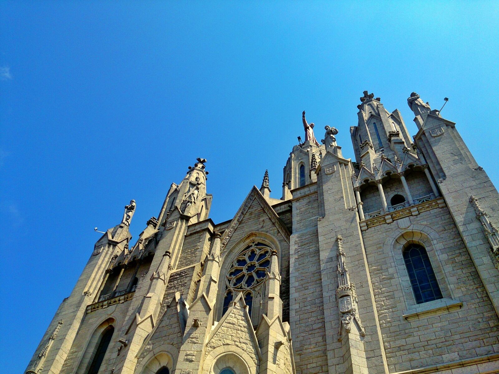 Sony Xperia Z sample photo. Temple, mountain, icons photography