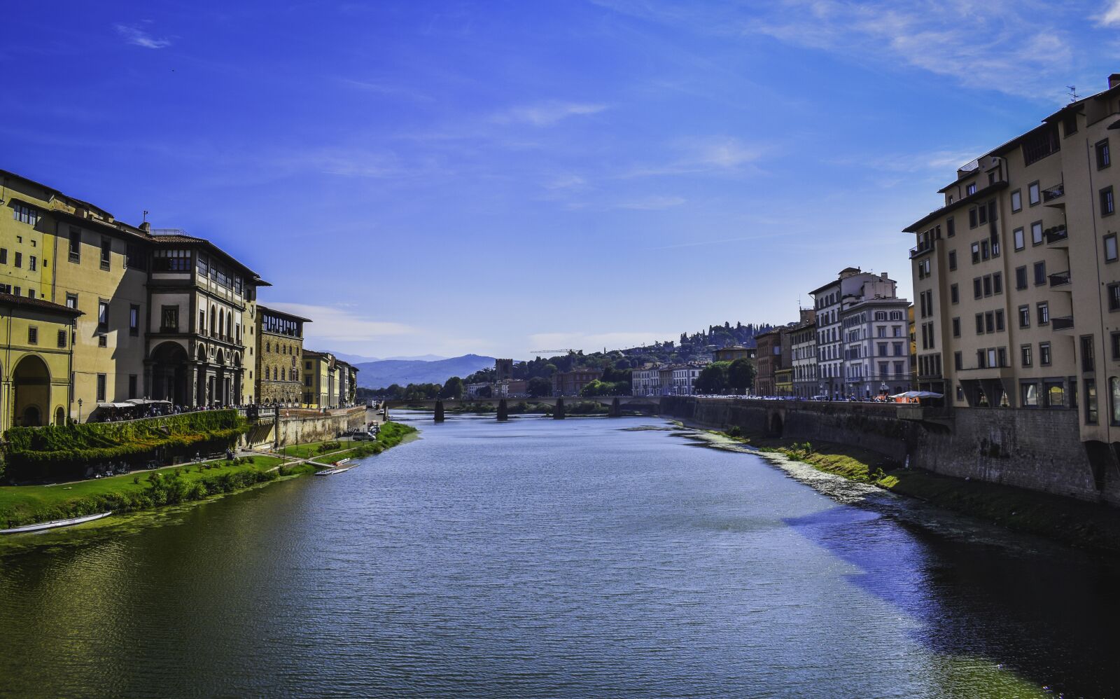 Nikon D3300 sample photo. Arno, river, florence photography