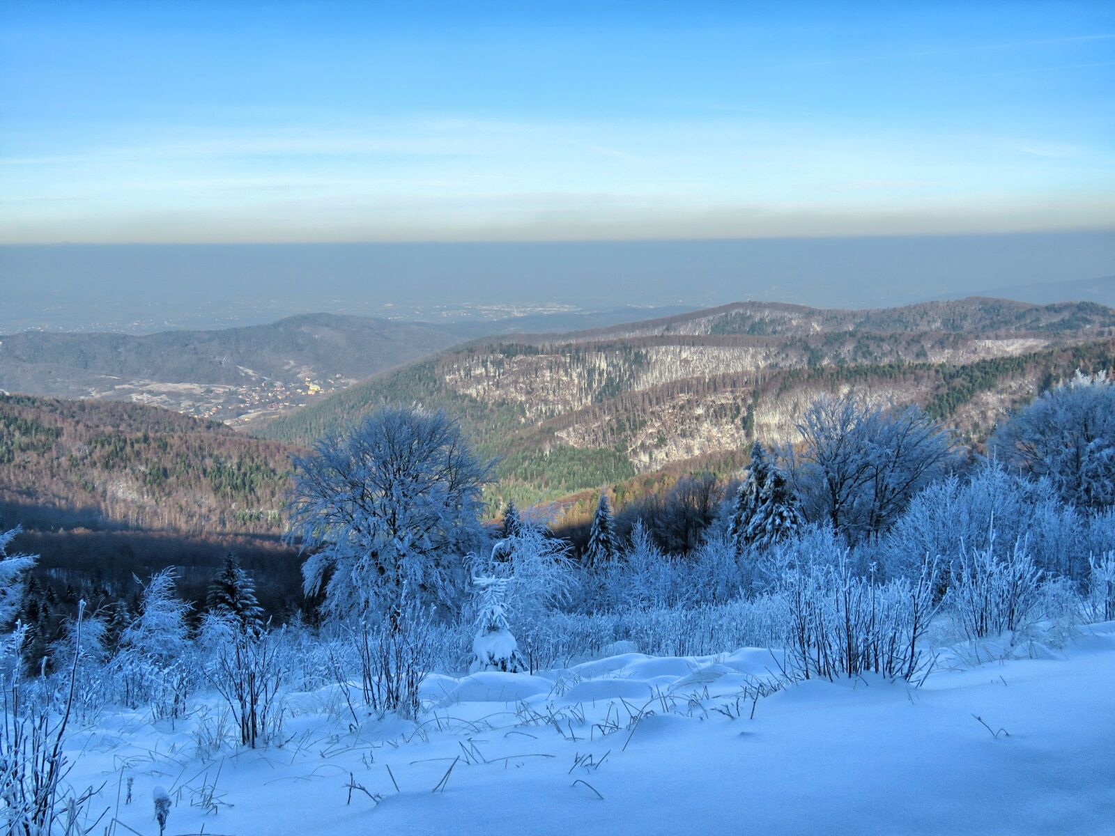 Canon PowerShot SX60 HS sample photo. Winter, autumn, mountains photography