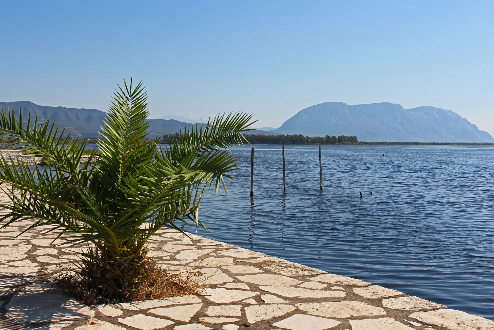 Canon EOS 700D (EOS Rebel T5i / EOS Kiss X7i) sample photo. Messolonghi, greece, view photography