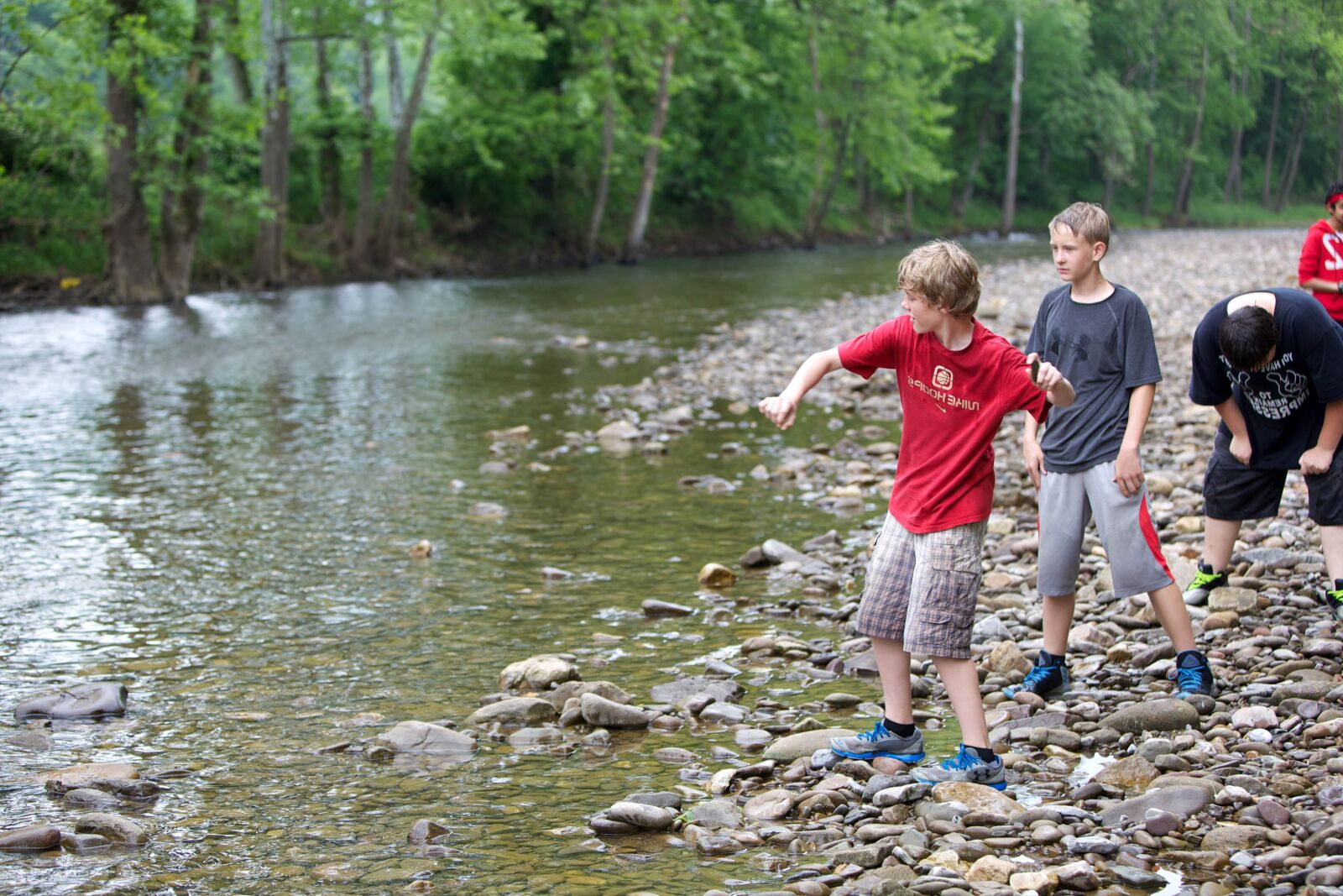 Canon EOS 5D Mark II sample photo. Children, play, skipping, stones photography