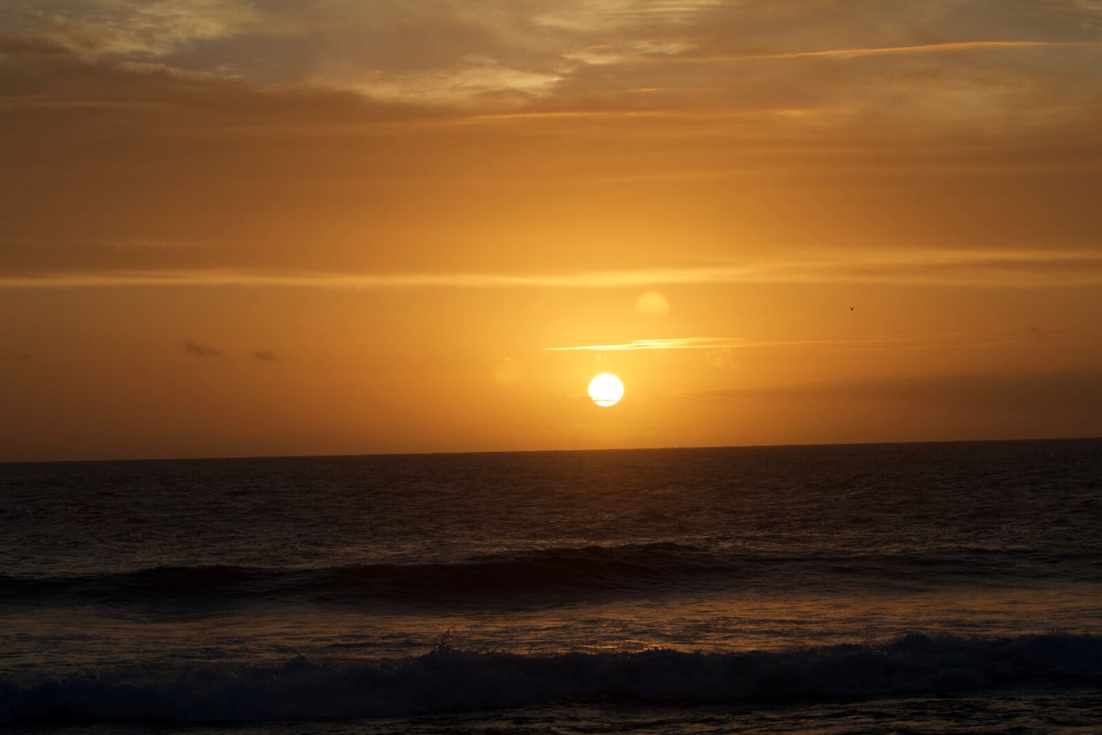 Canon EF 70-200mm F4L USM sample photo. Coucher, de, soleil, reunion photography