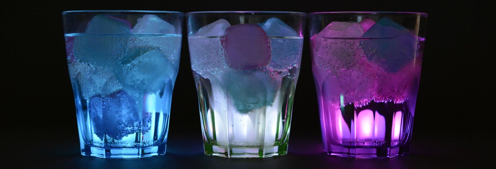 Nikon D7100 sample photo. Glasses, ice cubes, illuminated photography