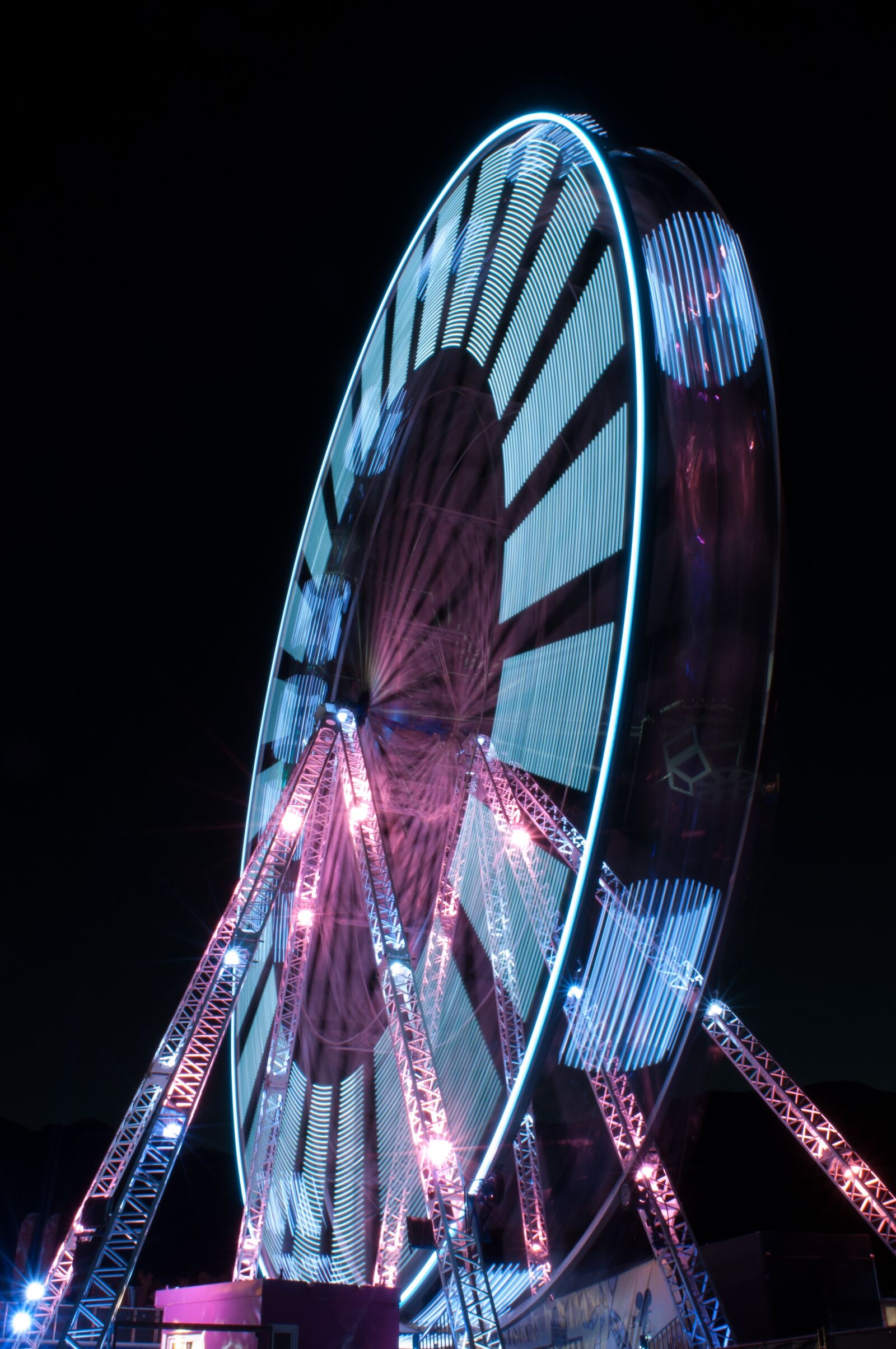 Nikon D90 sample photo. Manege, illumination, slow break photography
