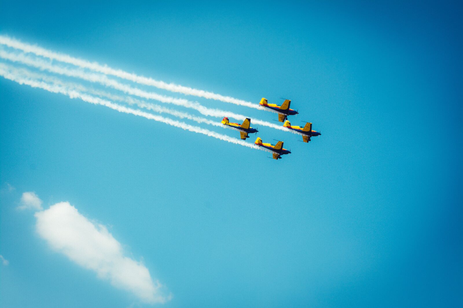 Nikon D7100 sample photo. Sky, the airplane, flat photography