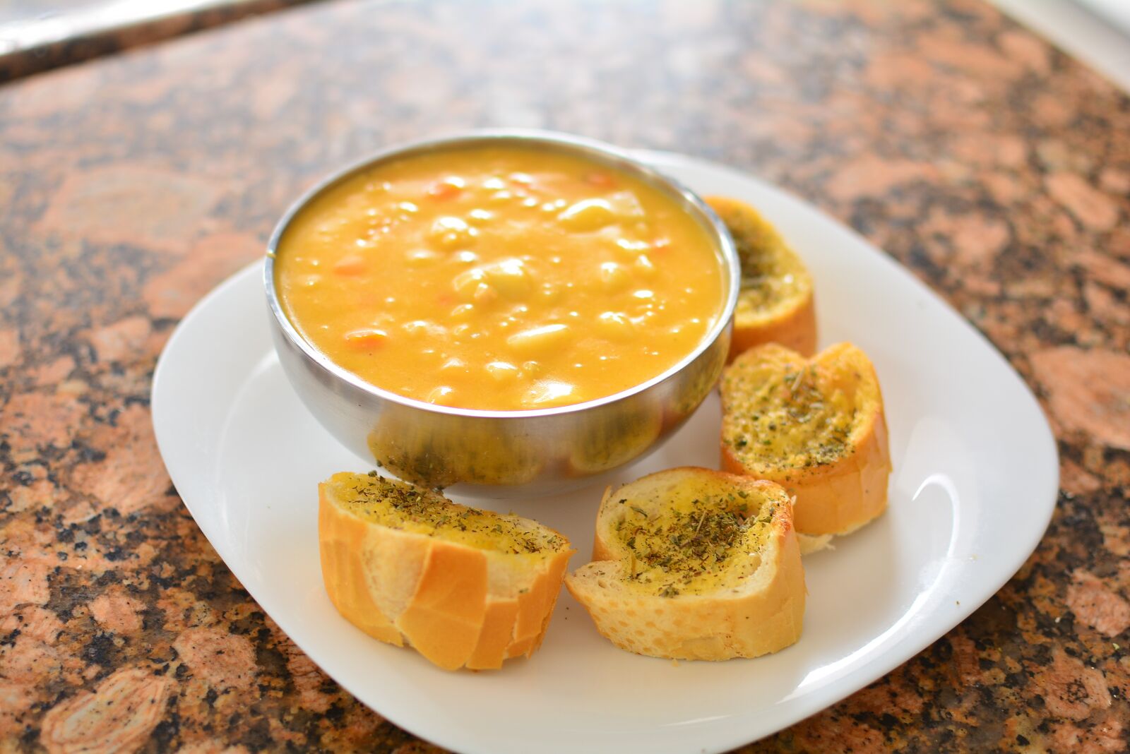 Nikon D7100 sample photo. Soup, bread, delicious photography