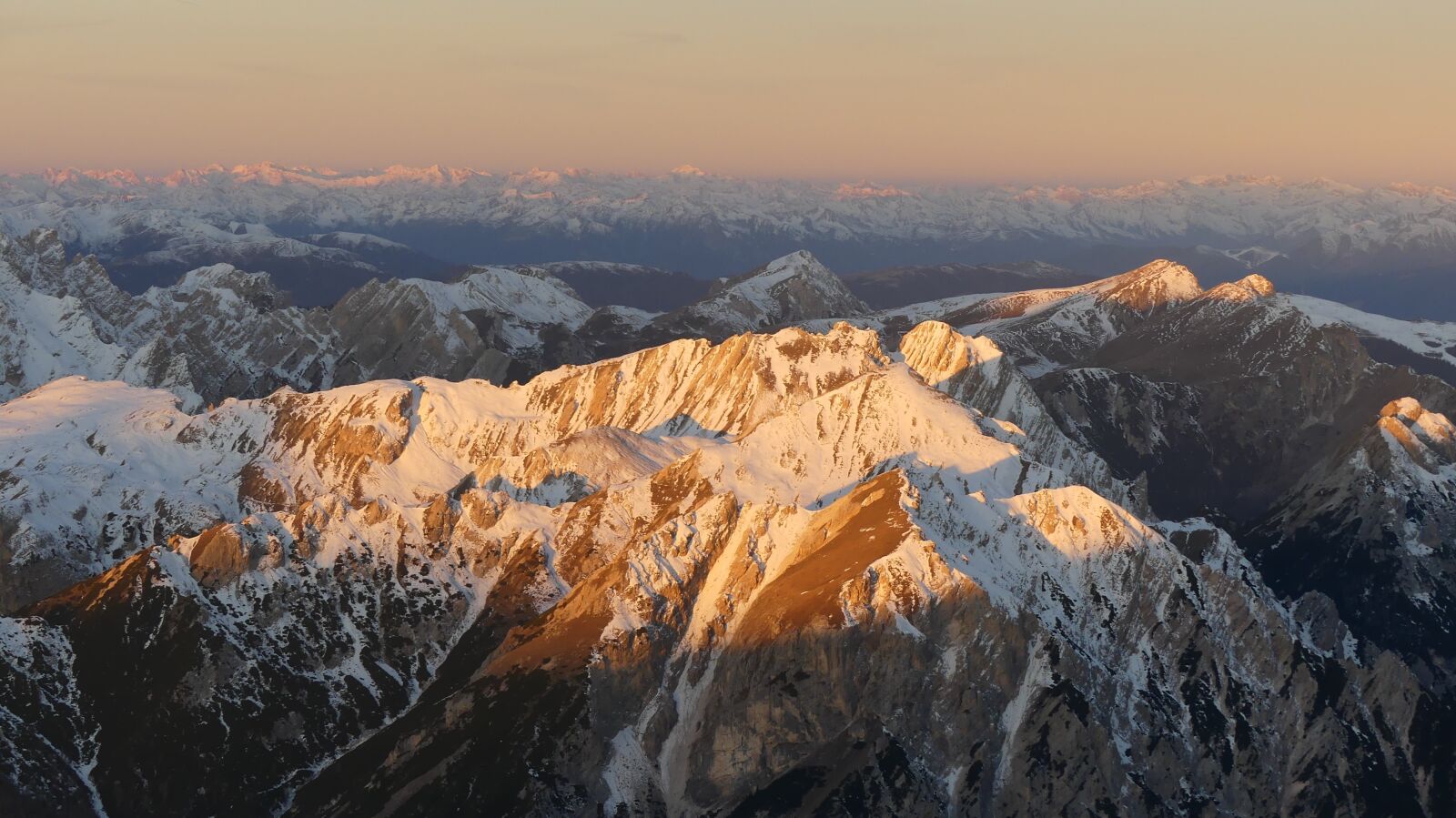 Panasonic Lumix DMC-FZ300 sample photo. Dolomites, sunrise, dürrenstein photography