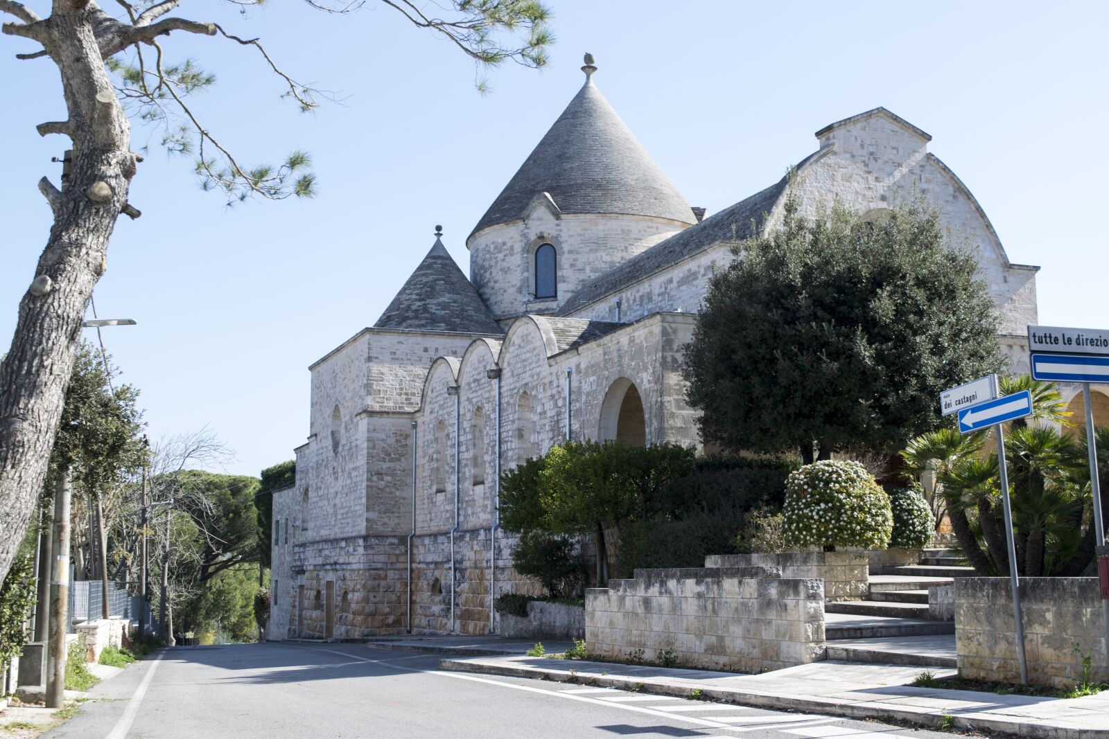 Nikon D5300 sample photo. Trulli, church, puglia photography