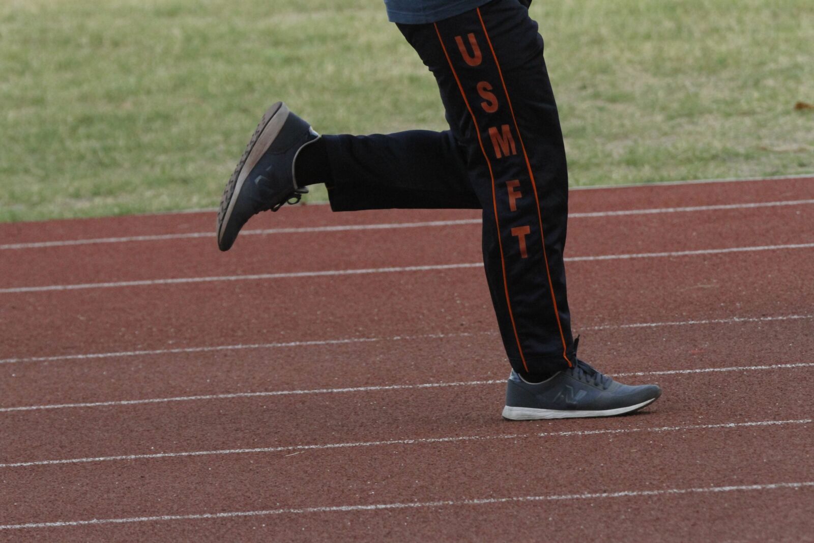 Canon EOS 7D sample photo. Running, walking, sport photography