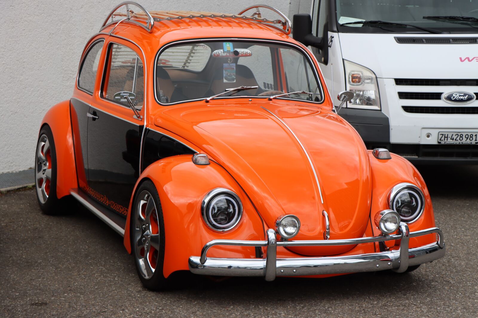 Canon EF-S 18-135mm F3.5-5.6 IS USM sample photo. Vw, beetle, auto photography