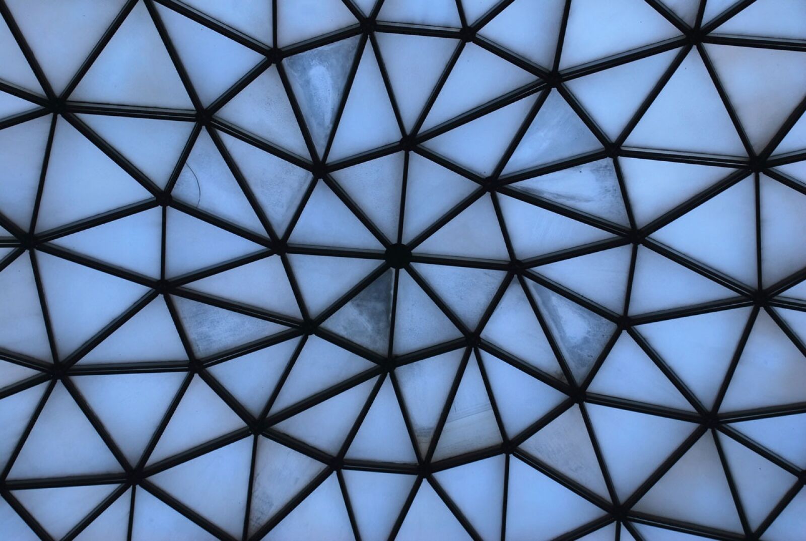 Nikon D60 sample photo. Window, glass, geometric photography