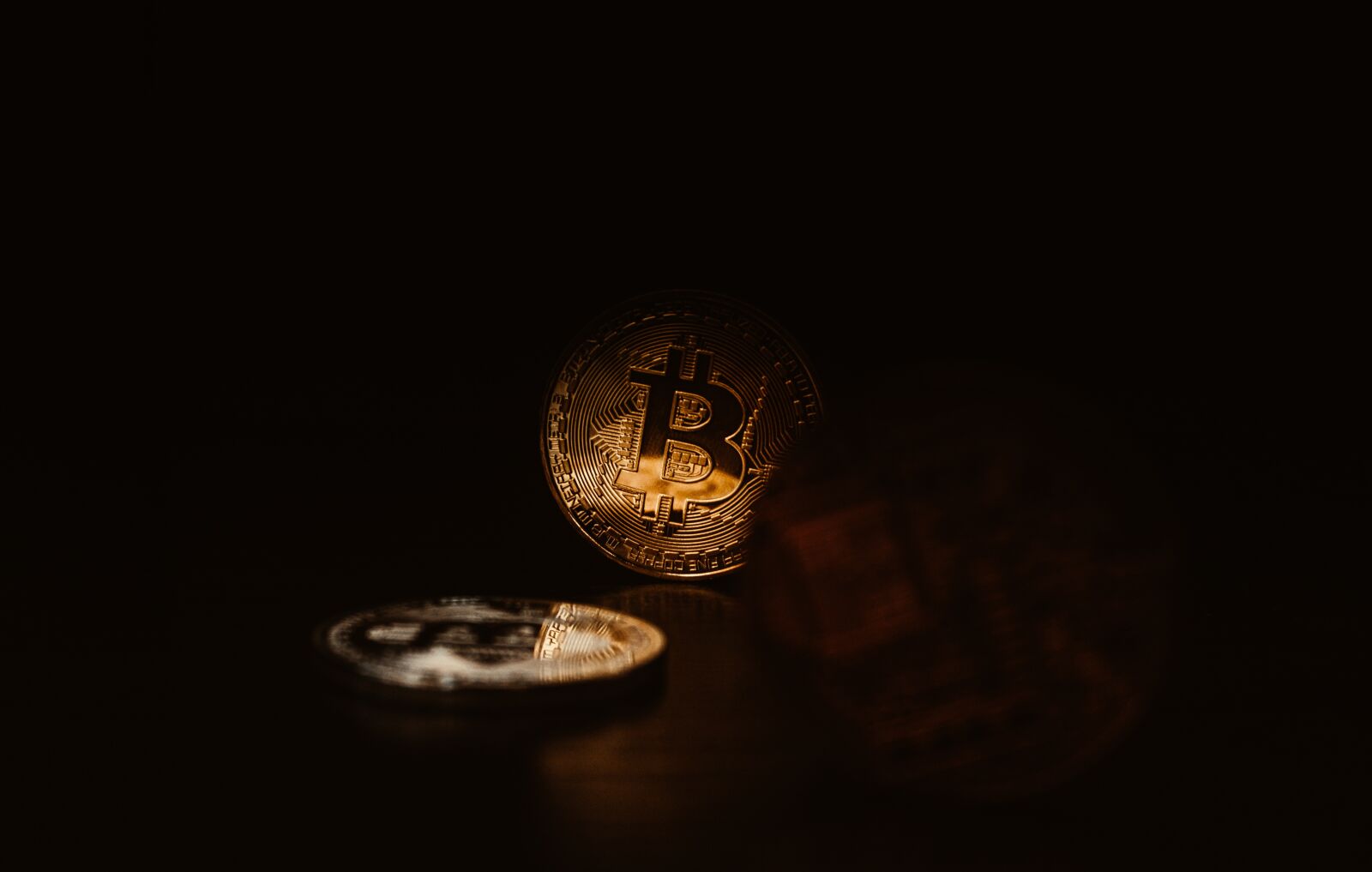 Canon EOS 1100D (EOS Rebel T3 / EOS Kiss X50) sample photo. Bitcoin, currency, cryptocurrency photography