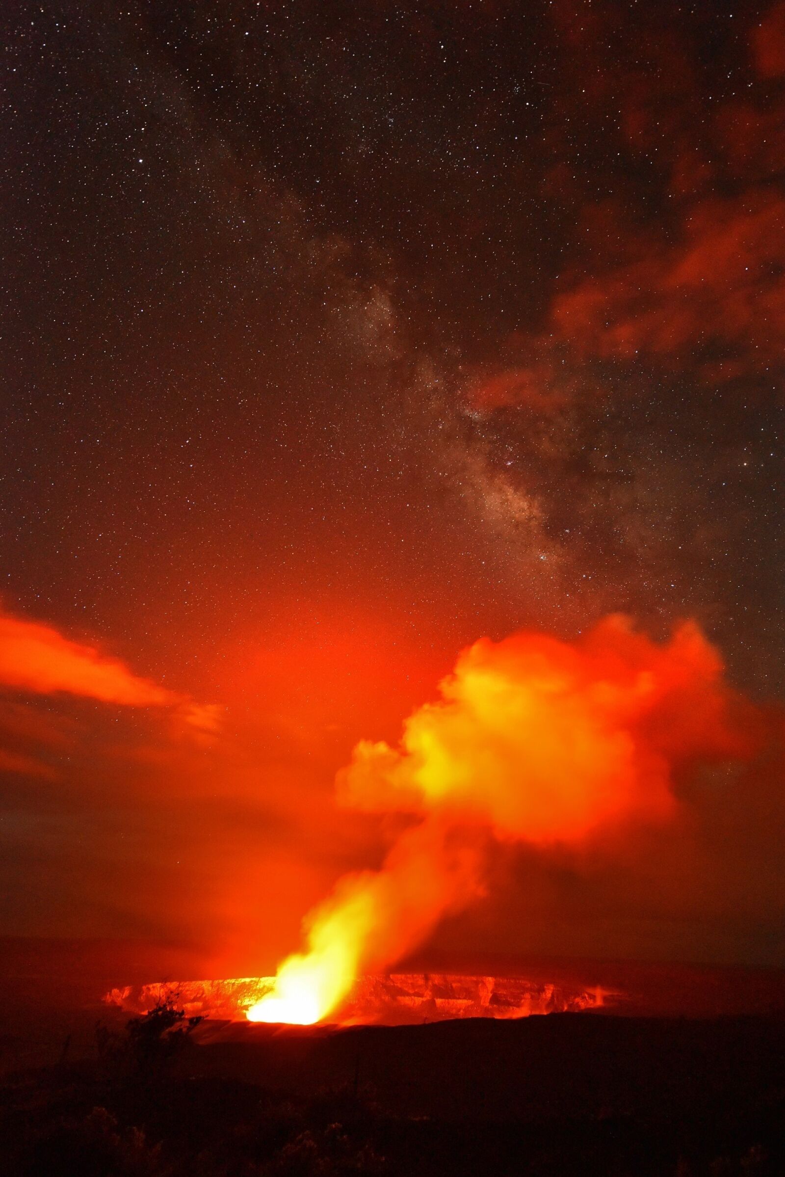 Nikon D810 sample photo. Volcano, lava, flowing photography