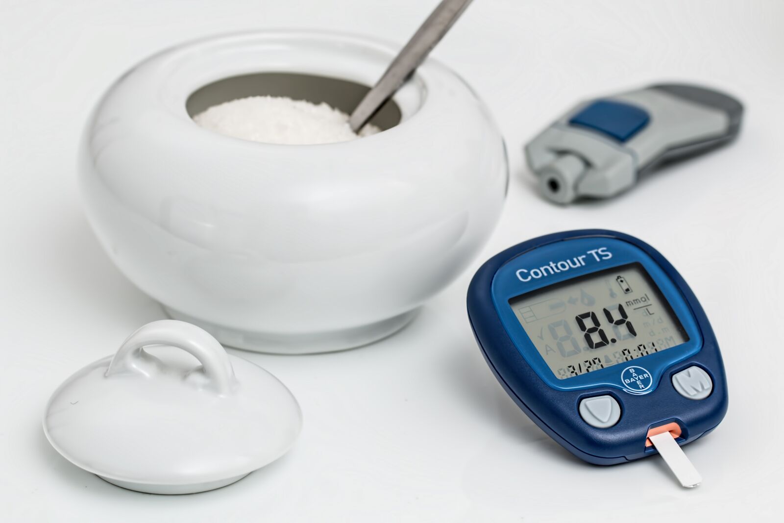 Canon EF 100mm F2.8L Macro IS USM sample photo. Diabetes, blood sugar, diabetic photography