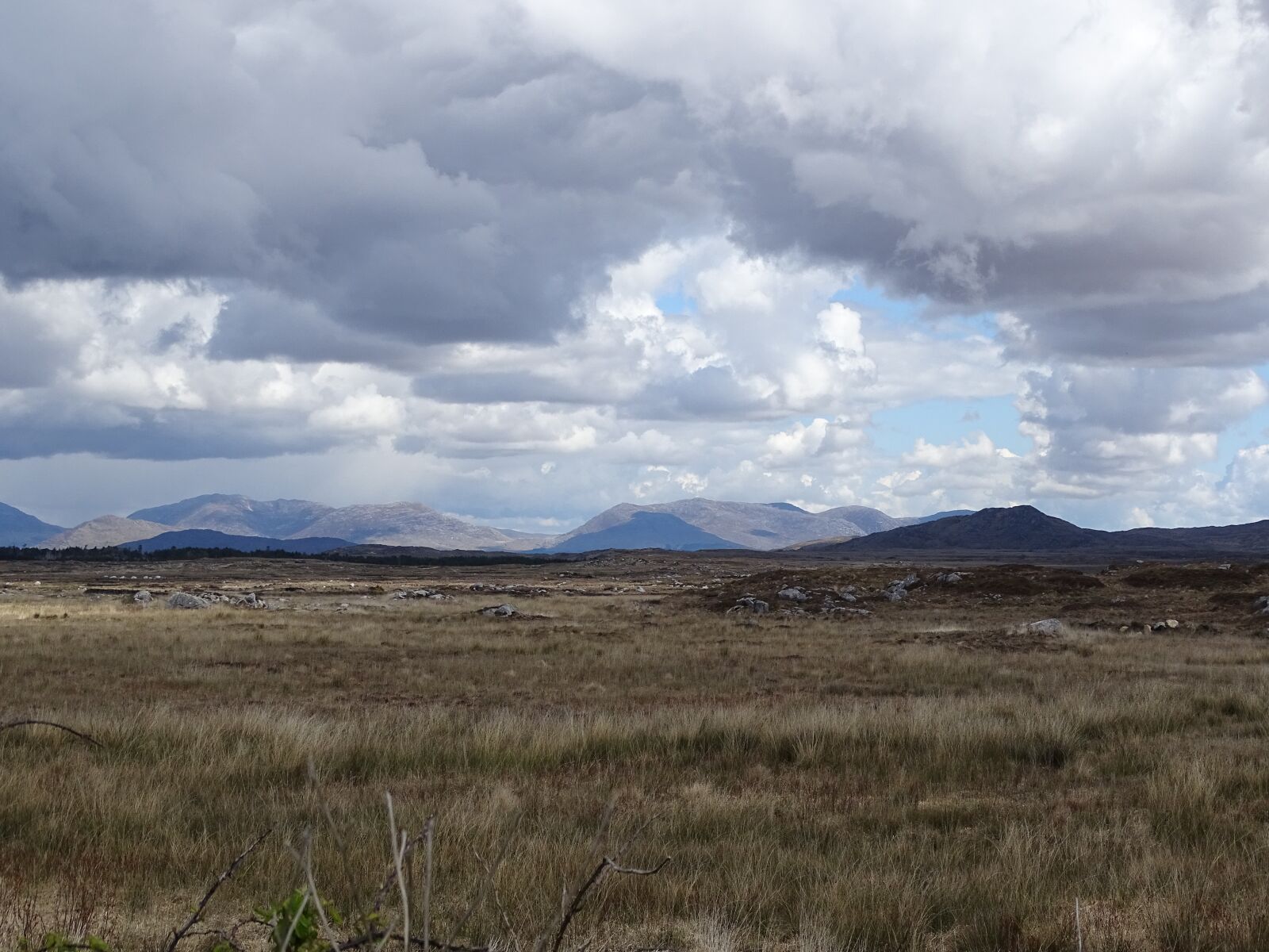 Sony Cyber-shot DSC-HX400V sample photo. Ireland, clouds, air photography