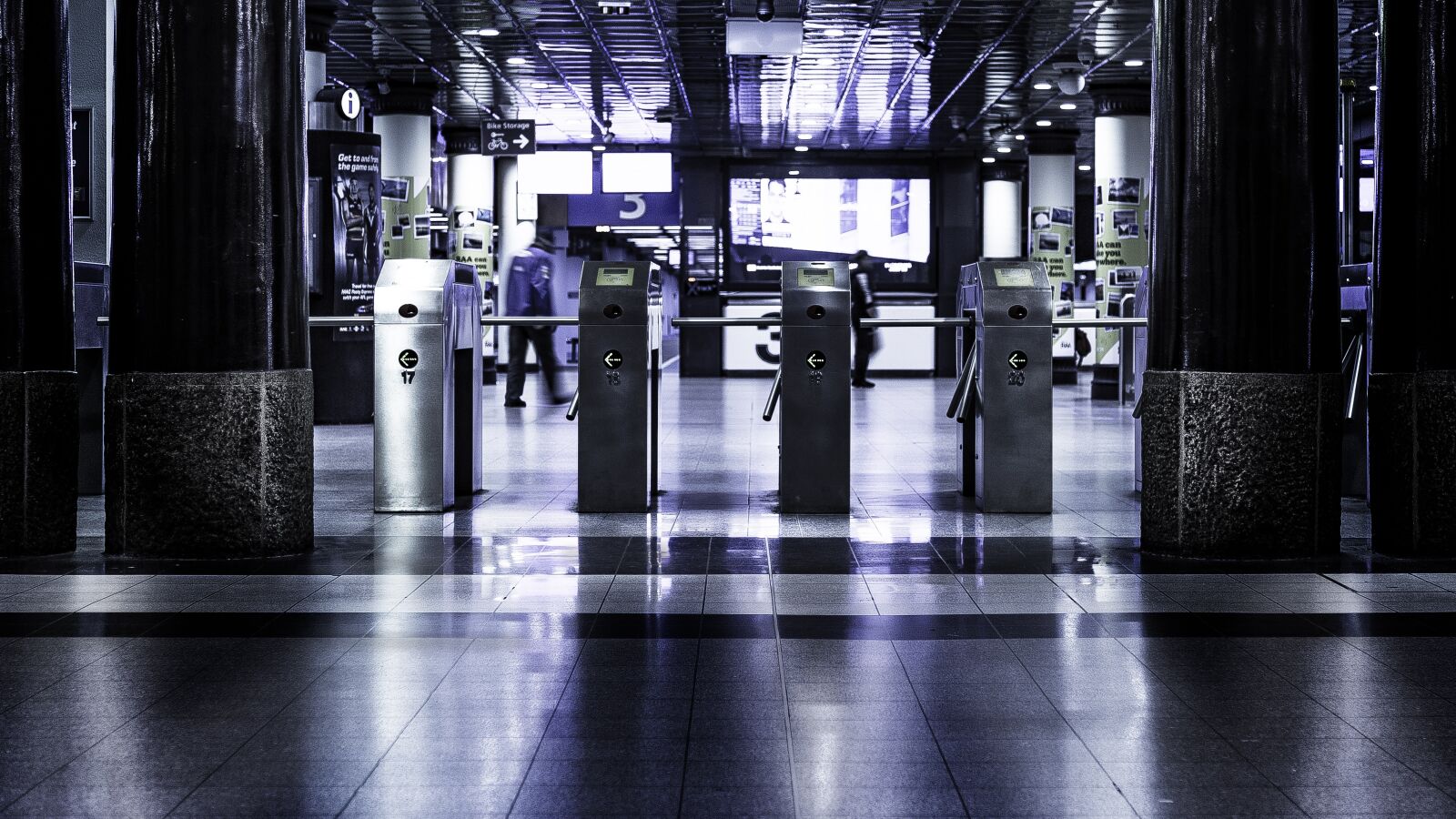 Canon EOS 6D + Canon EF 24-105mm F4L IS USM sample photo. Airport, building, business photography