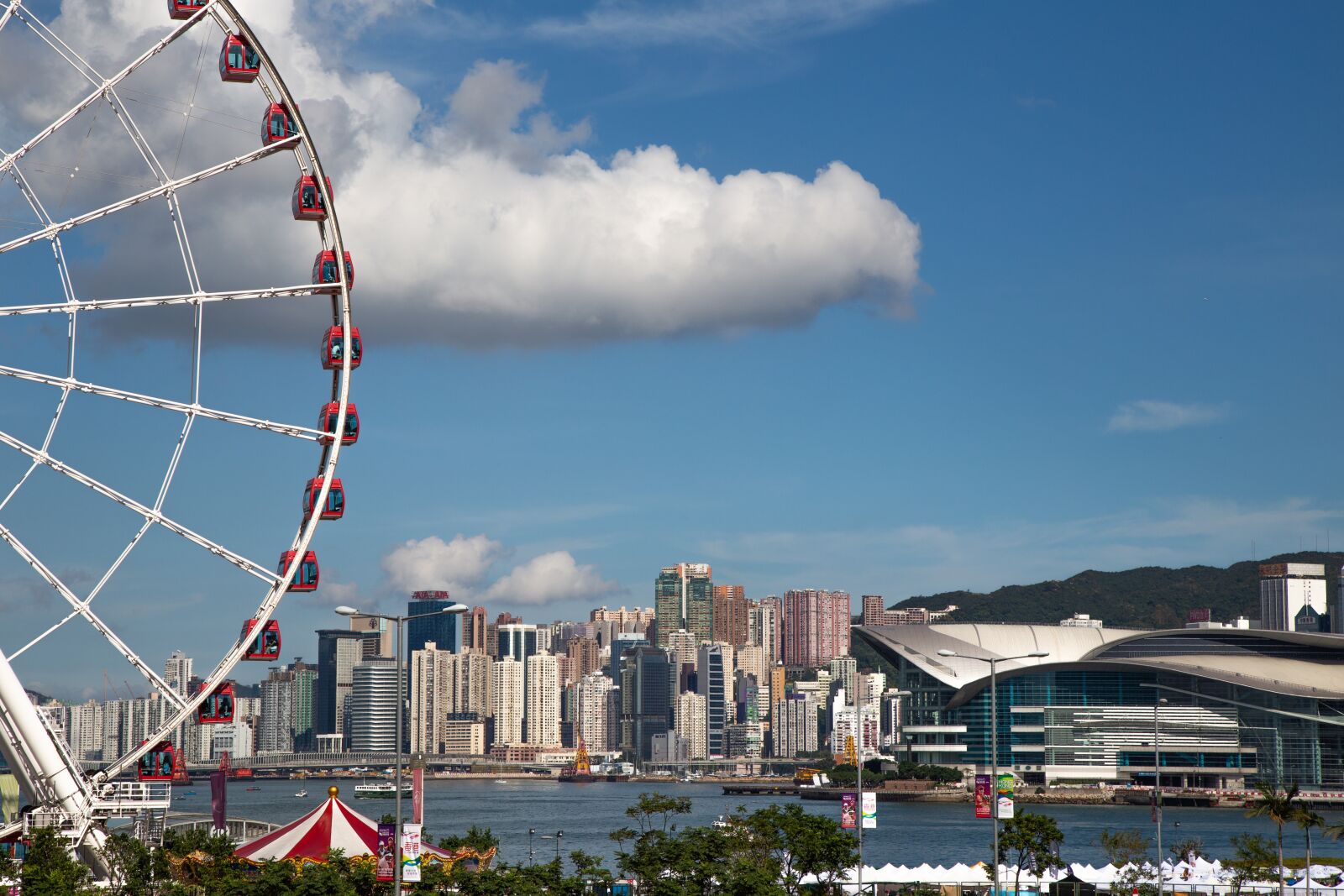 Canon EOS 6D + Canon EF 24-105mm F4L IS USM sample photo. Blue, hongkong, sky photography