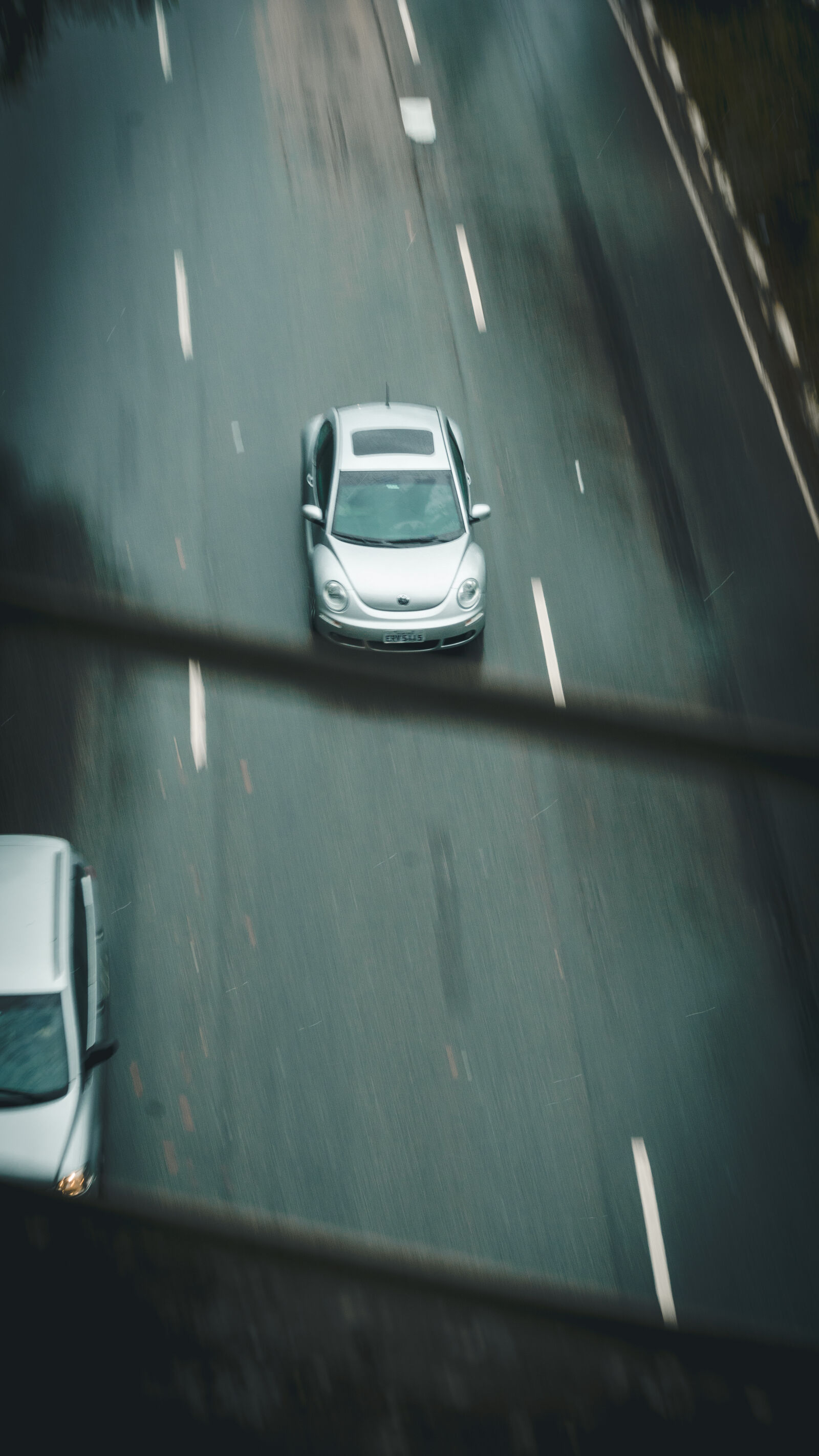 Sony a6300 sample photo. Blur, cars, daylight, doors photography