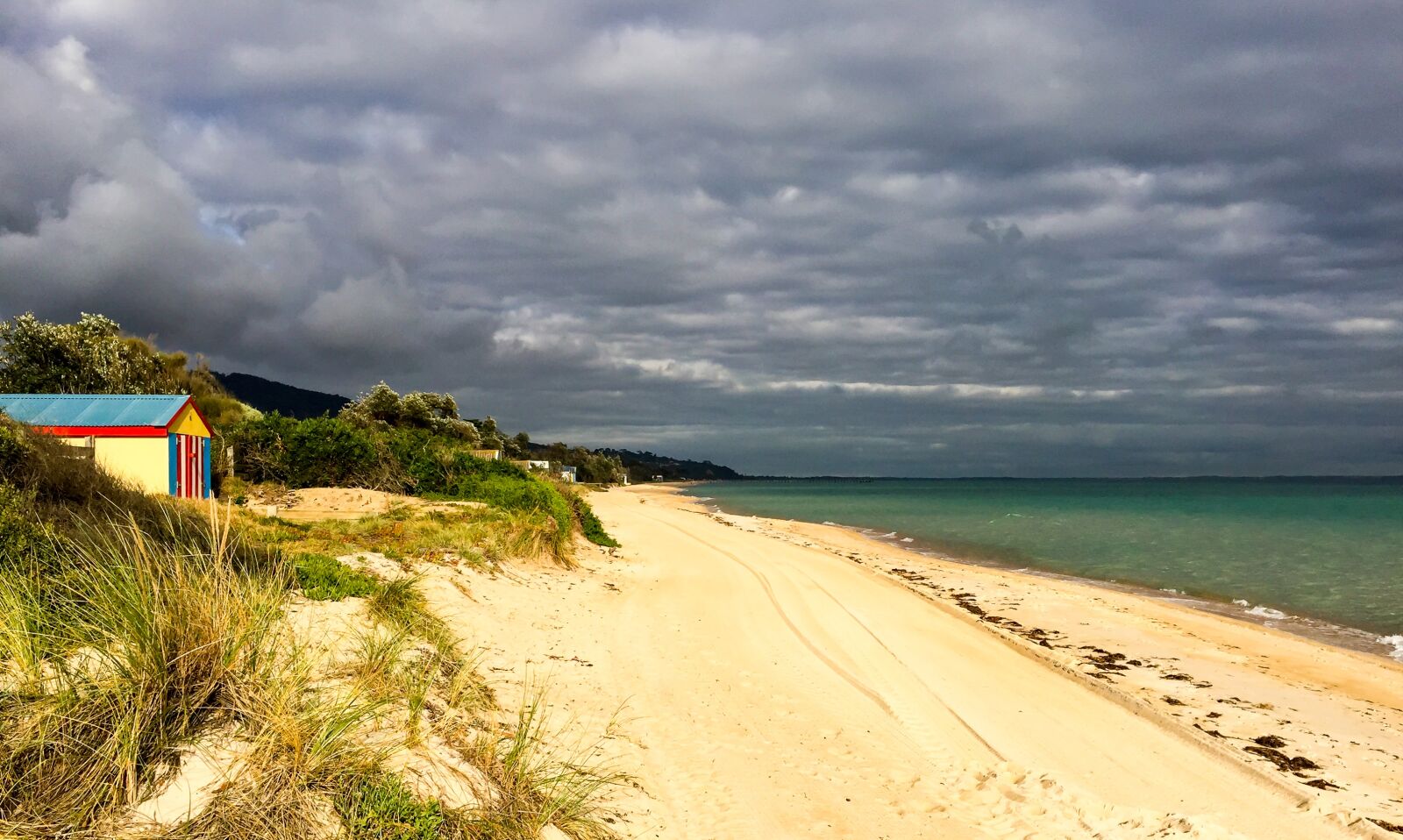 Apple iPhone 6 sample photo. Clouds, sand, beach photography