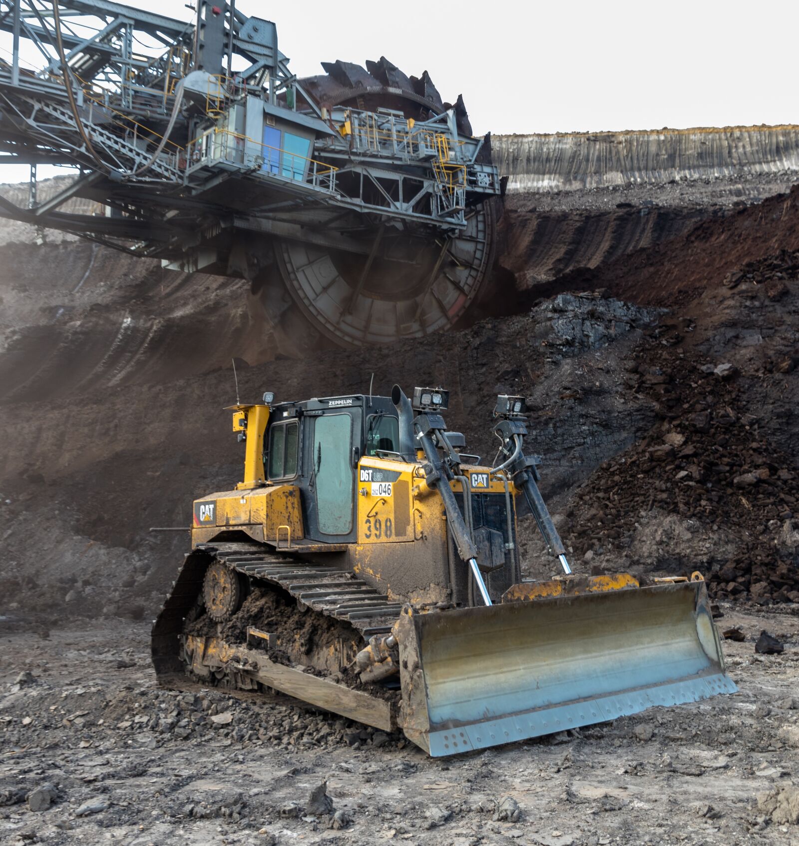 Canon EOS 80D sample photo. Open pit mining, carbon photography