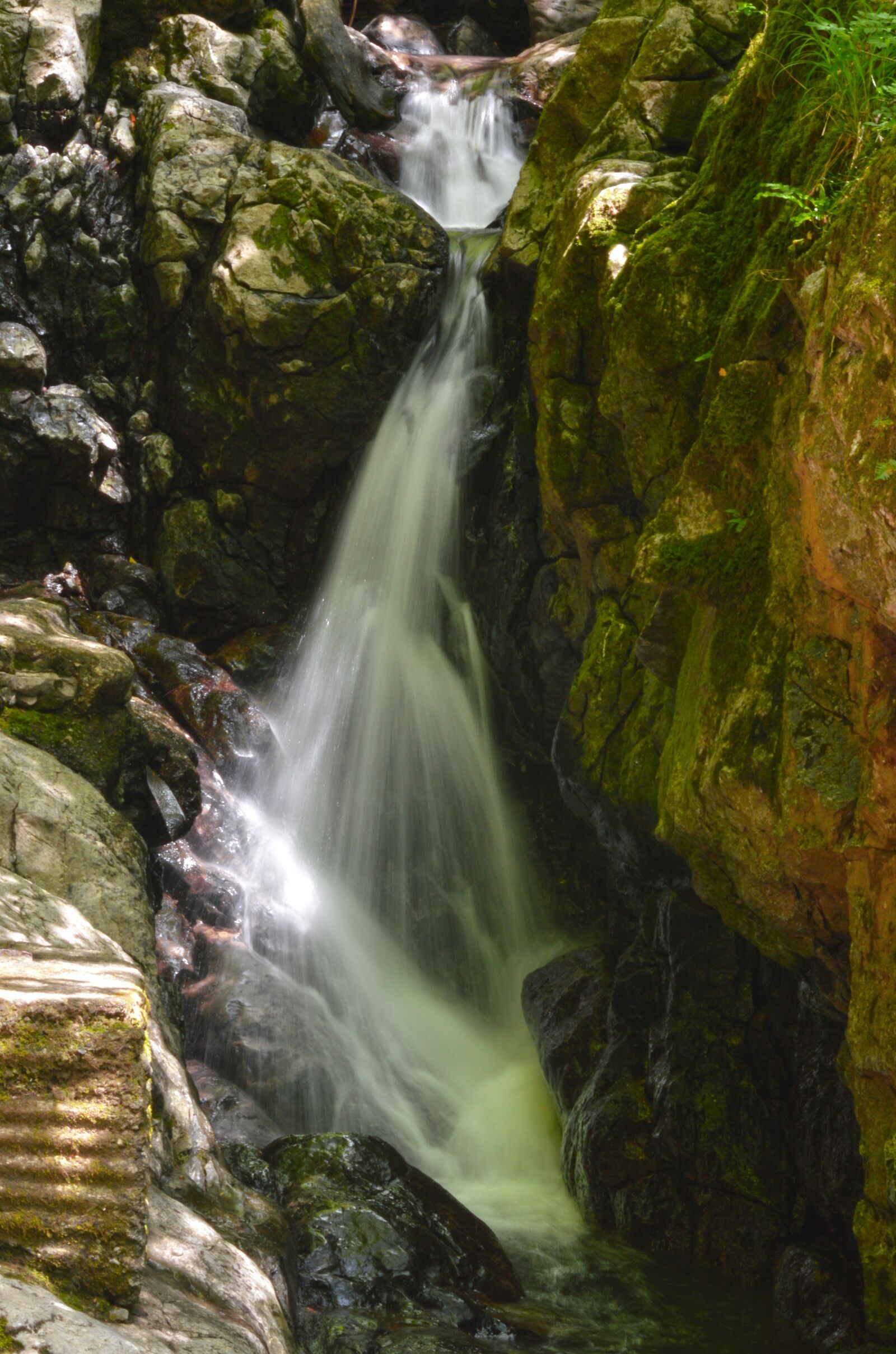 Nikon D3200 sample photo. Waterfall, wales, water photography