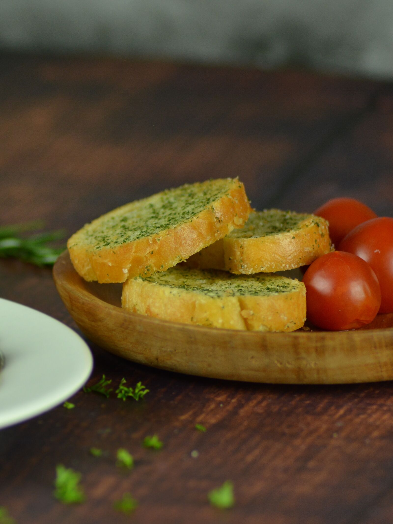Nikon D7100 sample photo. Bread, toast, tomato photography