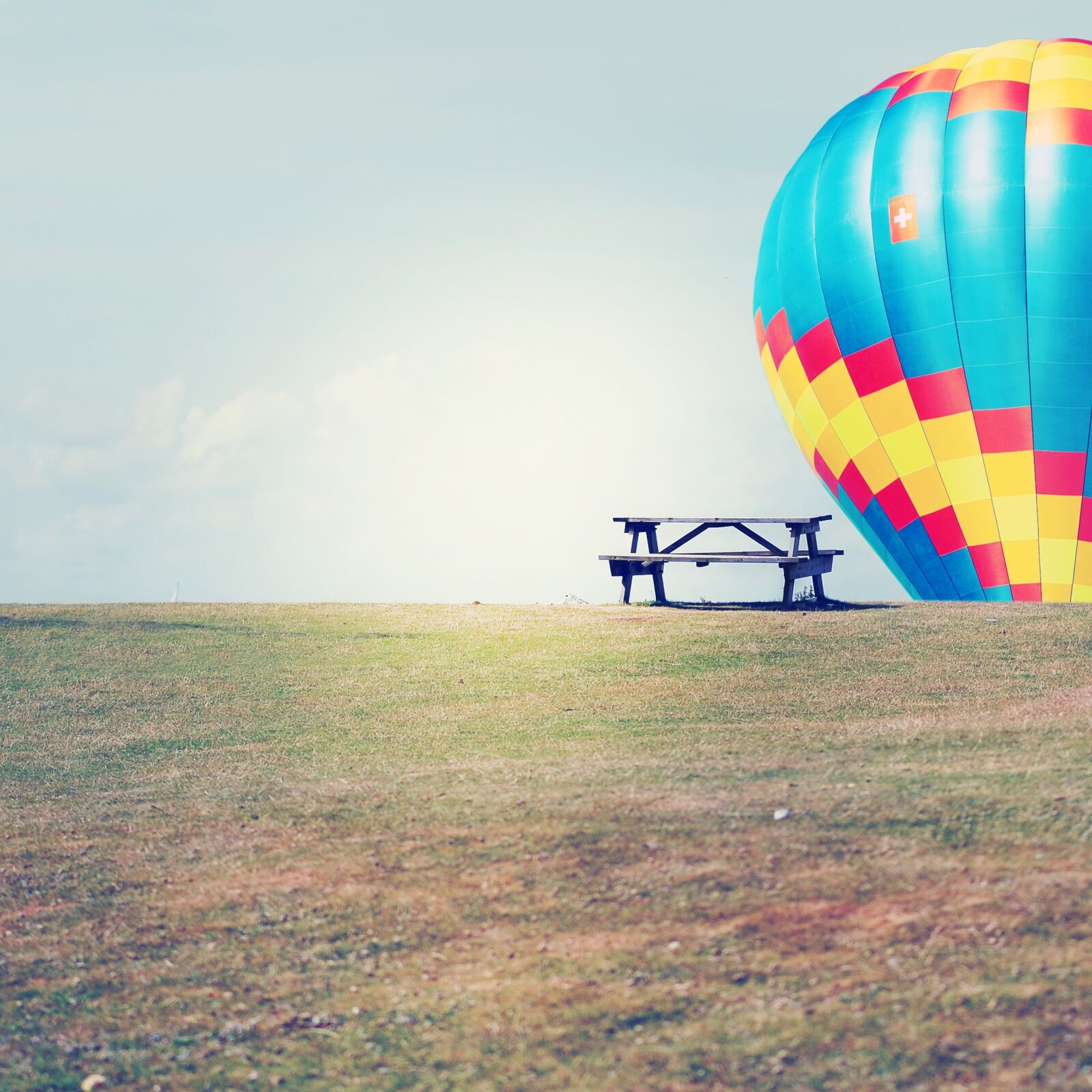 Nikon D200 sample photo. Bank, balloon, empty photography