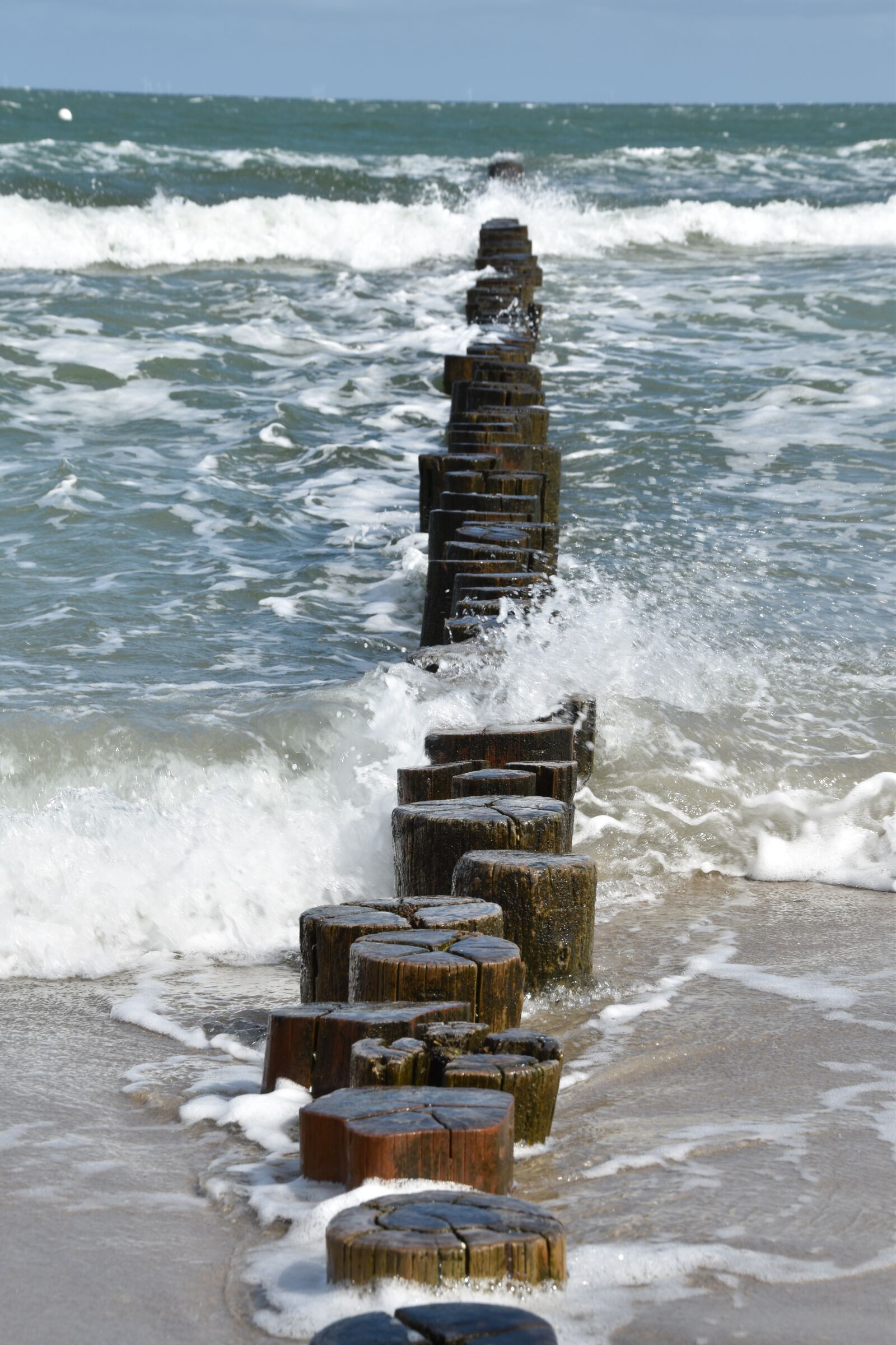 Nikon D5500 sample photo. Water, beach, sea photography